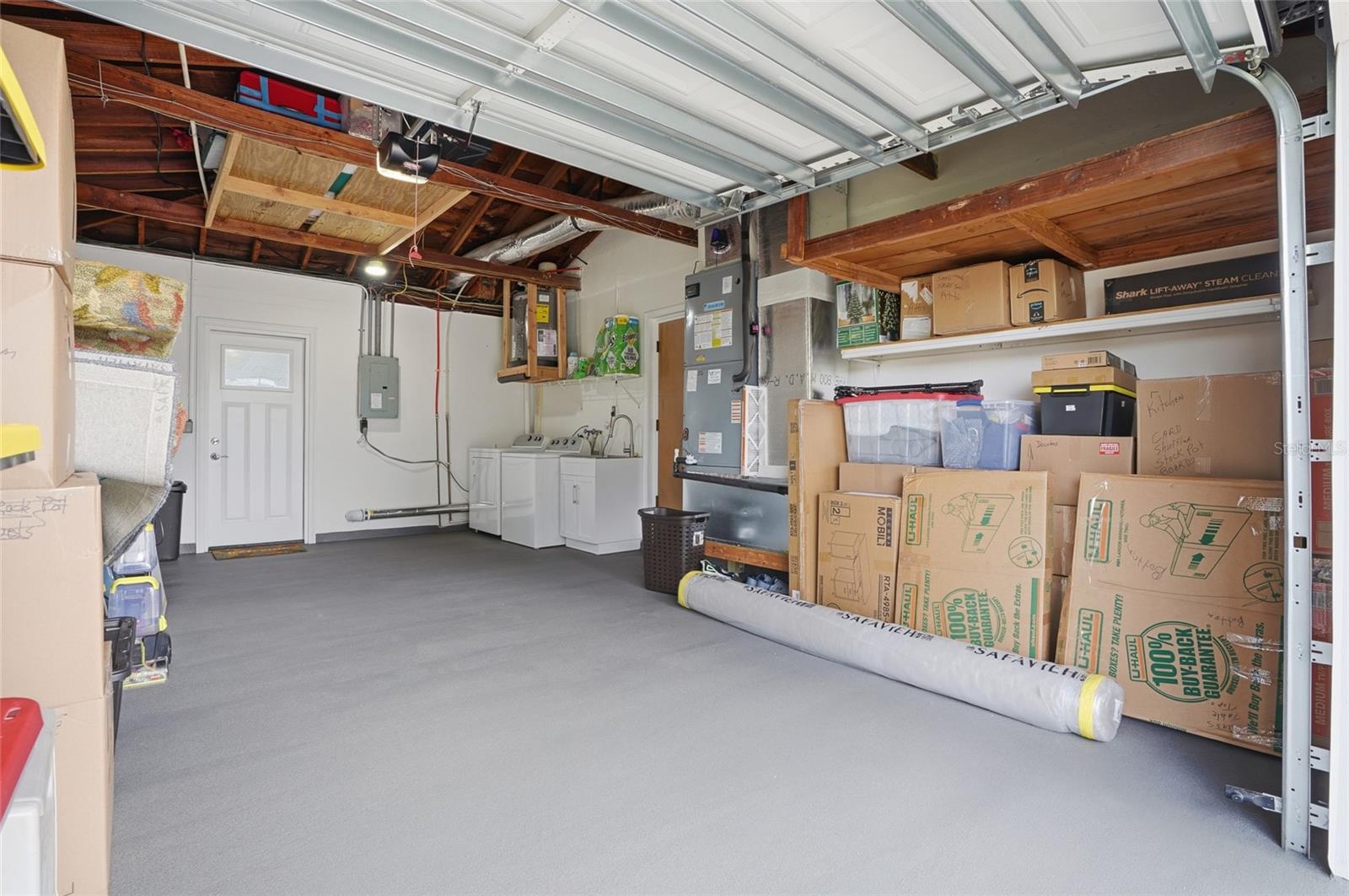 TB8464723 Property Photo