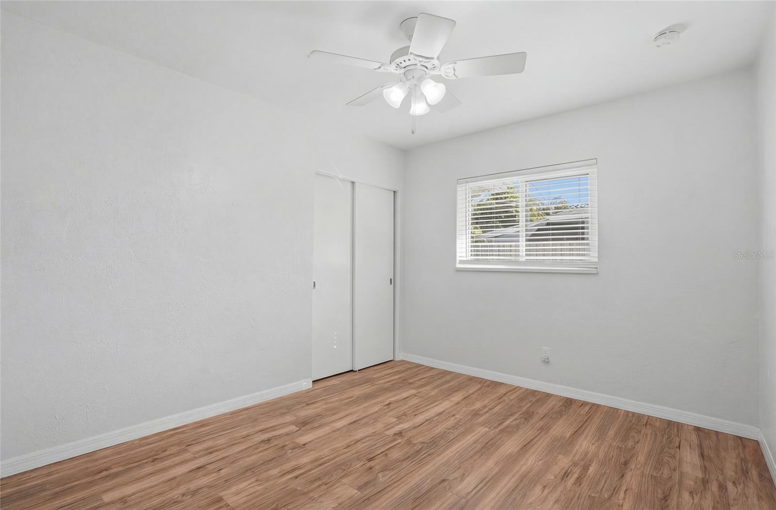 TB8464723 Property Photo