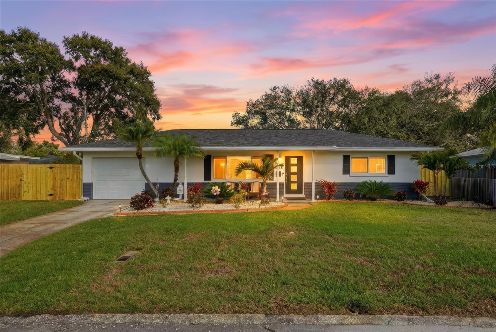 TB8464723 Property Photo