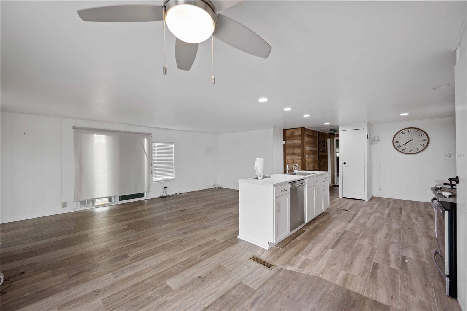 A4678393 Property Photo