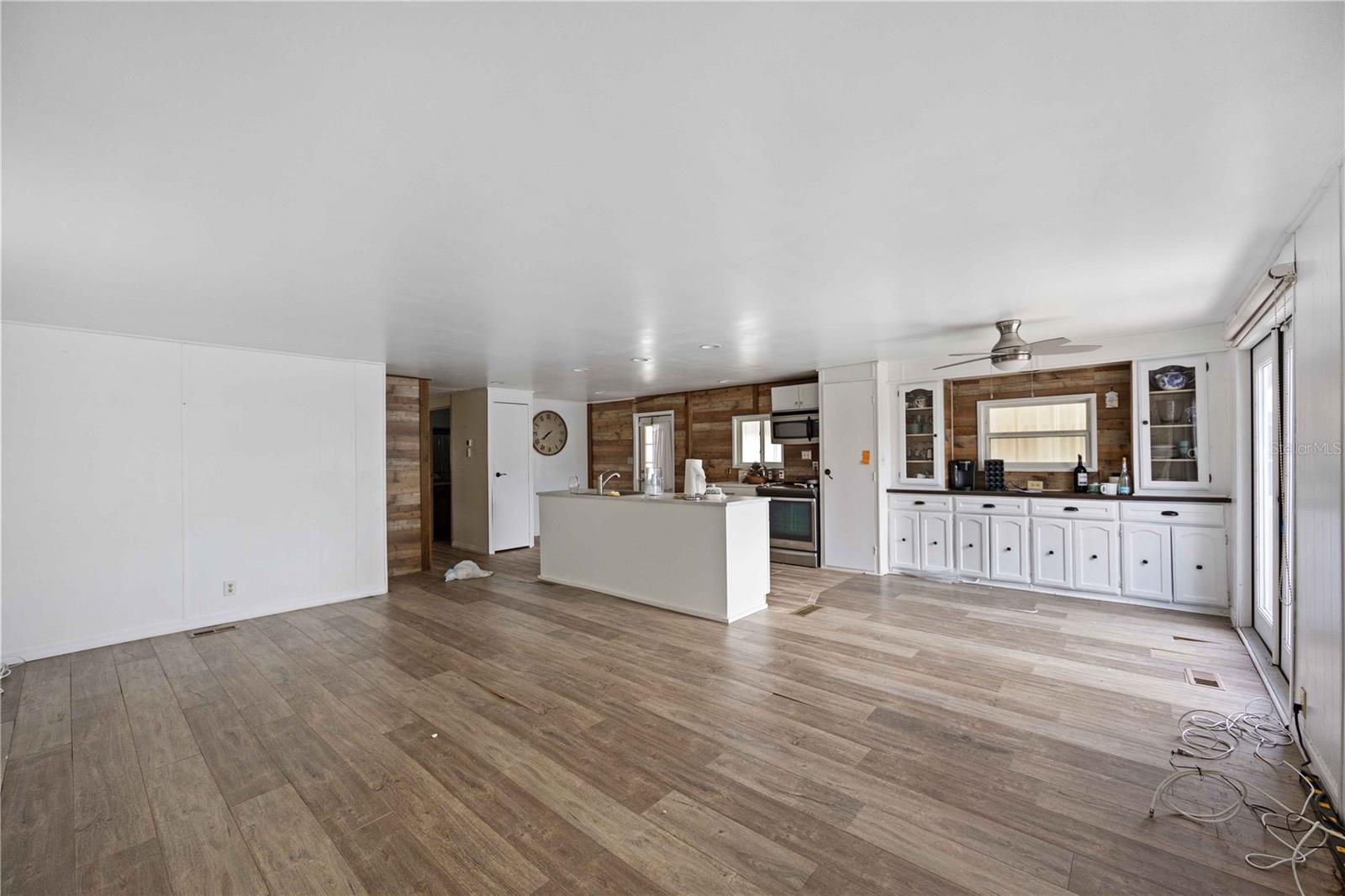 A4678393 Property Photo