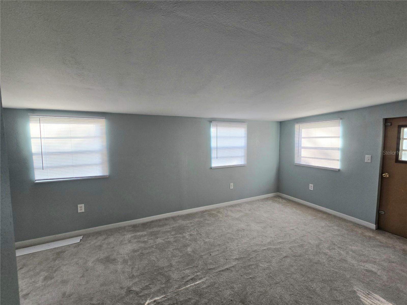 OM716700 Property Photo