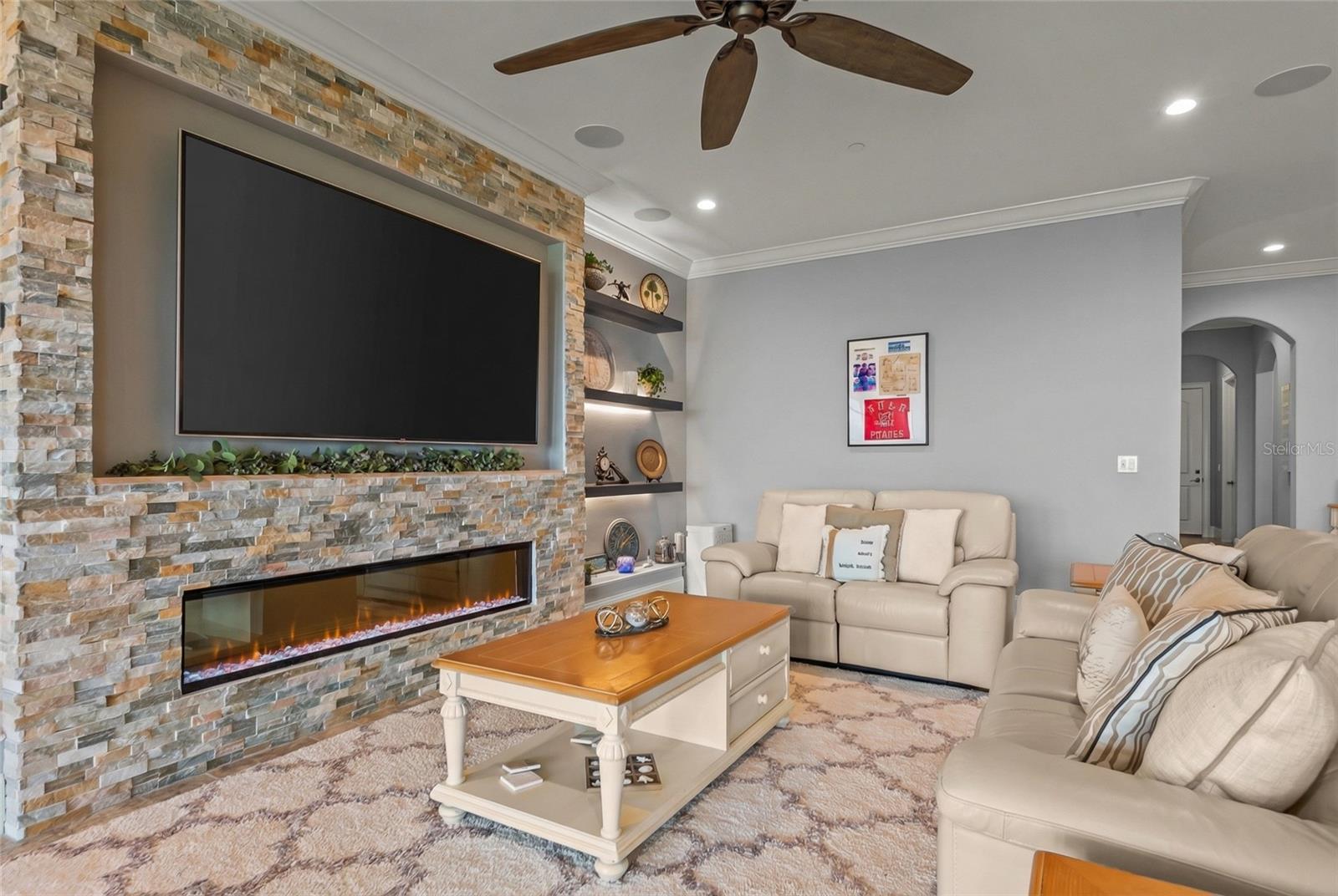 FC315329 Property Photo