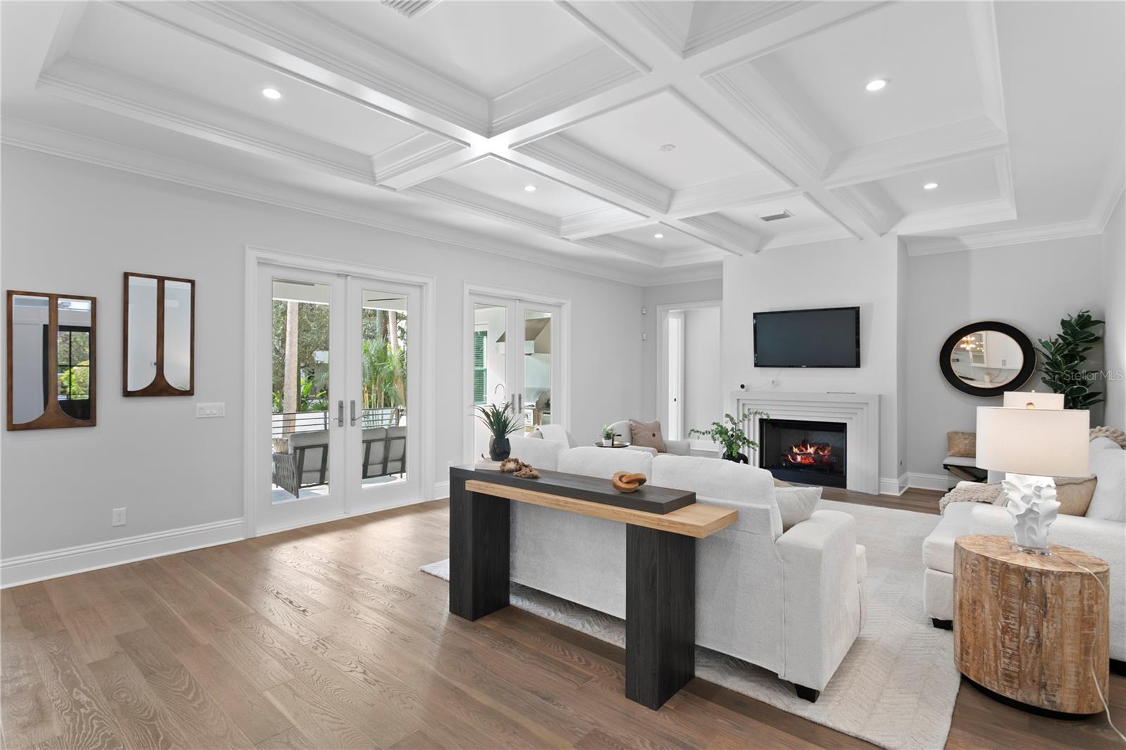 TB8464807 Property Photo