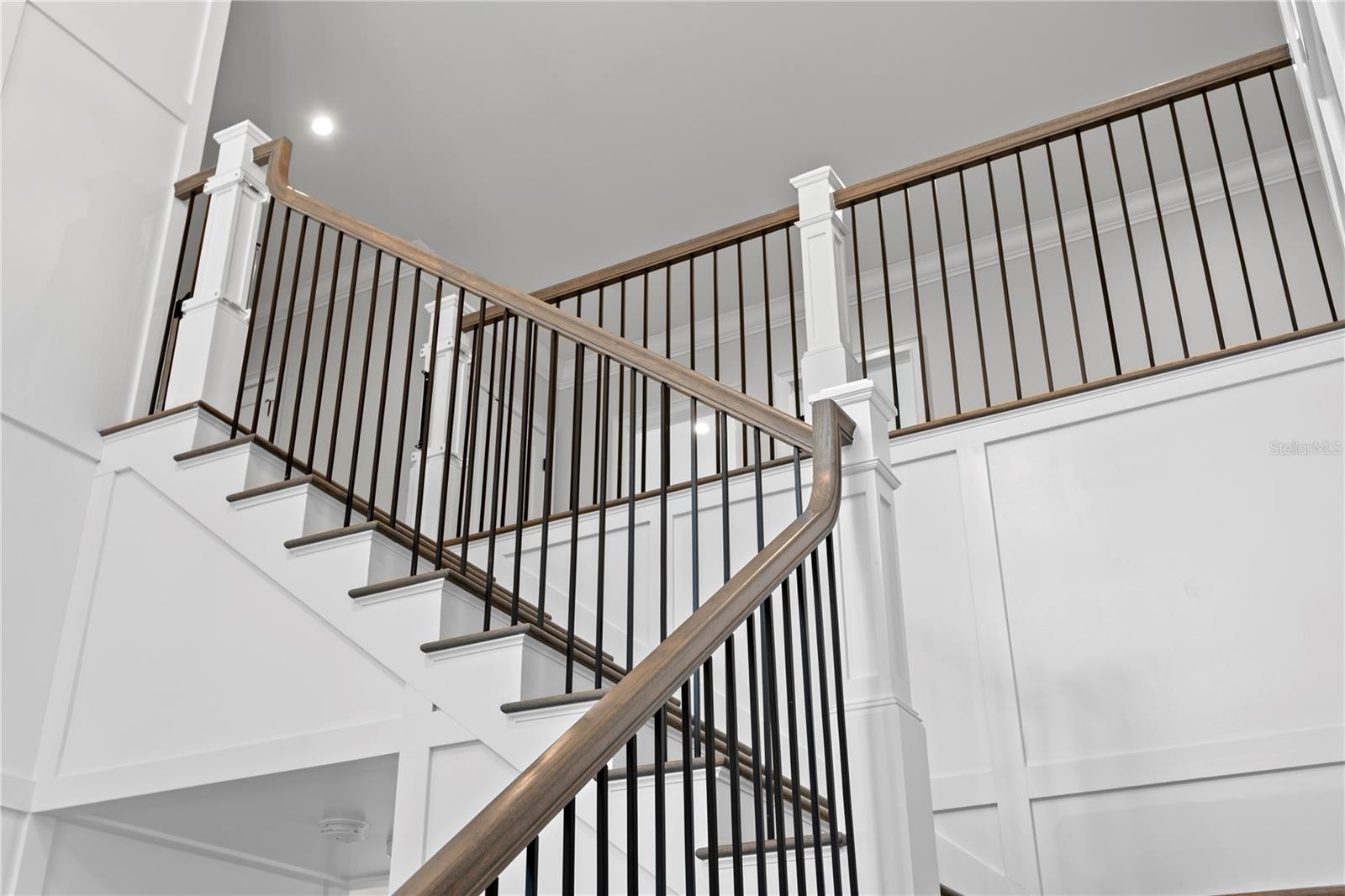 TB8464807 Property Photo