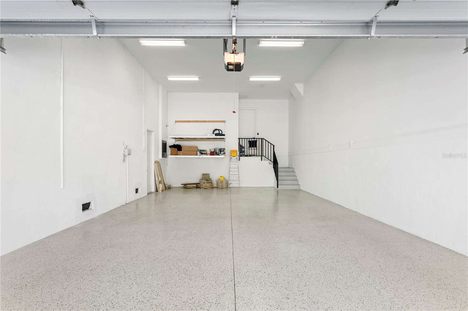 TB8464807 Property Photo