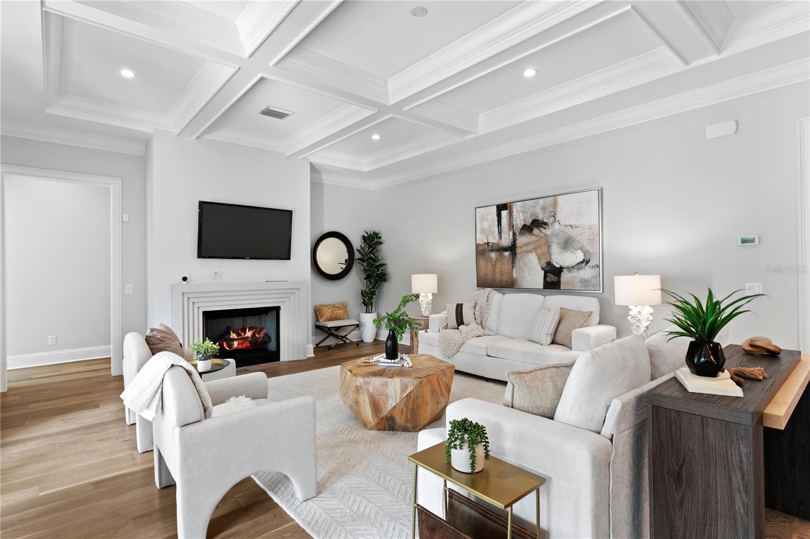 TB8464807 Property Photo