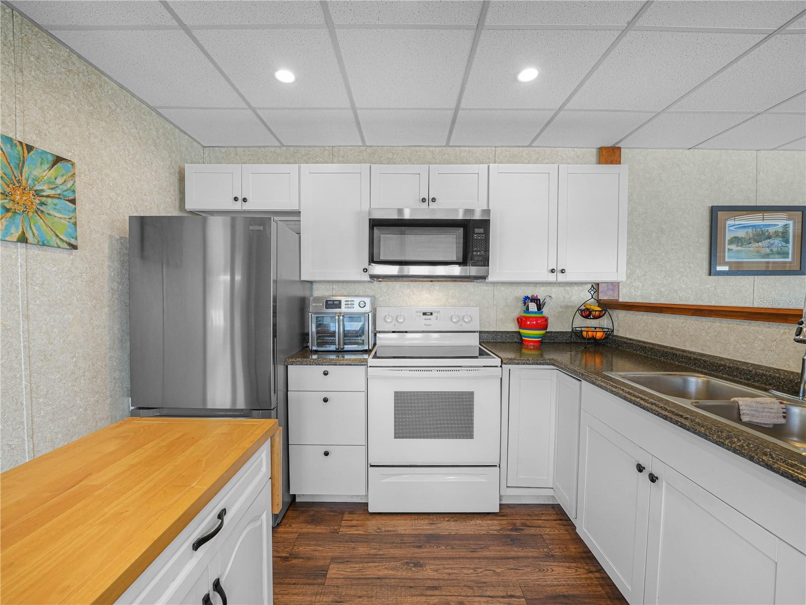 K4903217 Property Photo