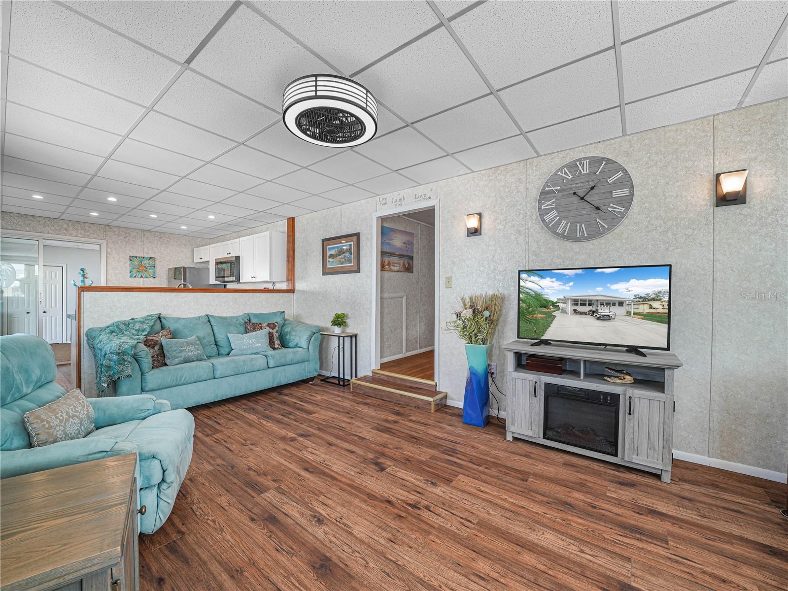 K4903217 Property Photo