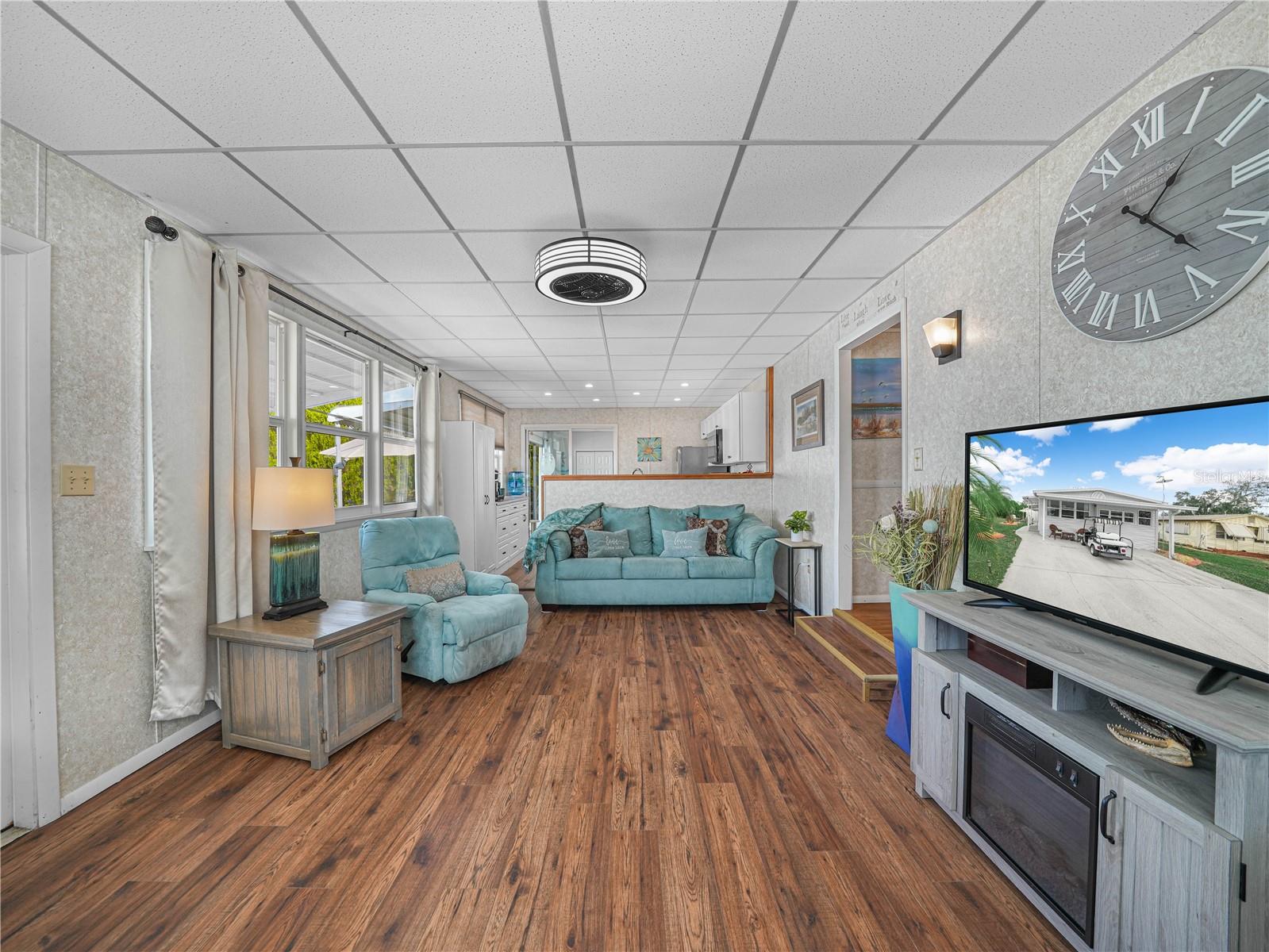 K4903217 Property Photo