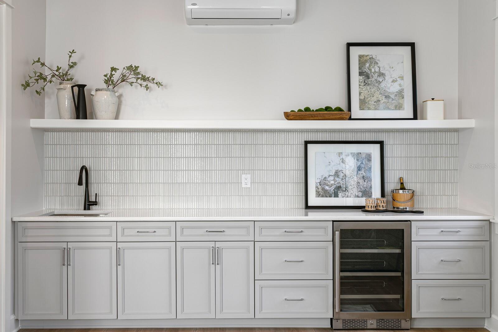 4536 W SWANN AVE, TAMPA, FL, 33609