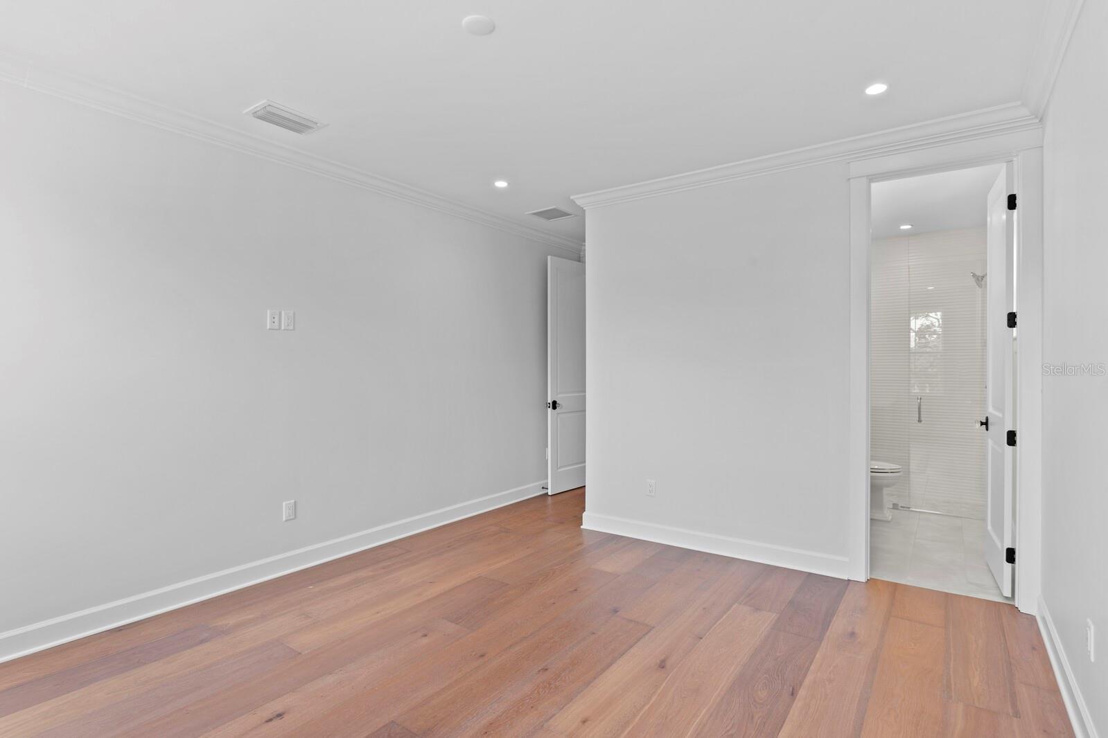 4536 W SWANN AVE, TAMPA, FL, 33609