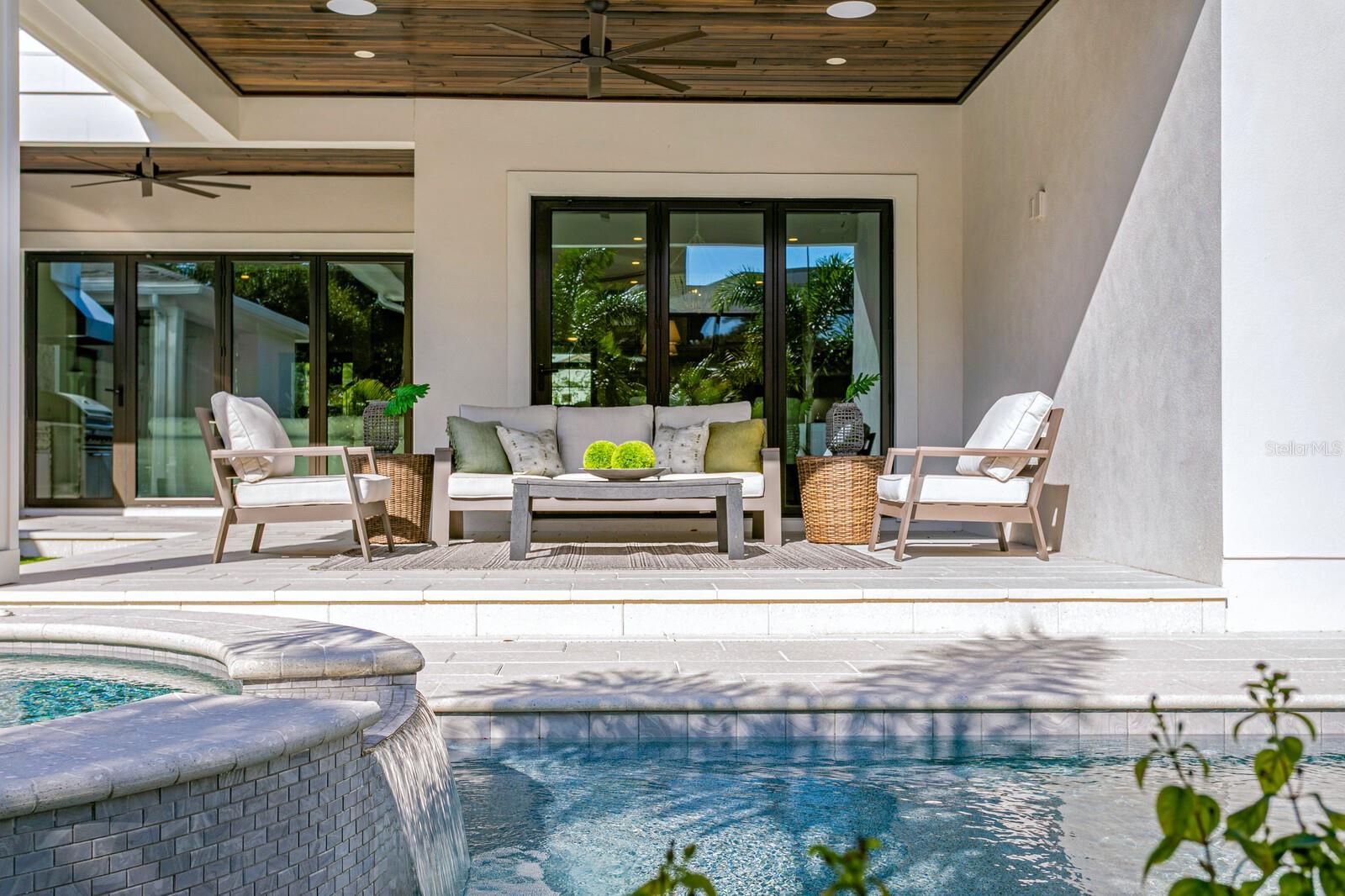 4536 W SWANN AVE, TAMPA, FL, 33609