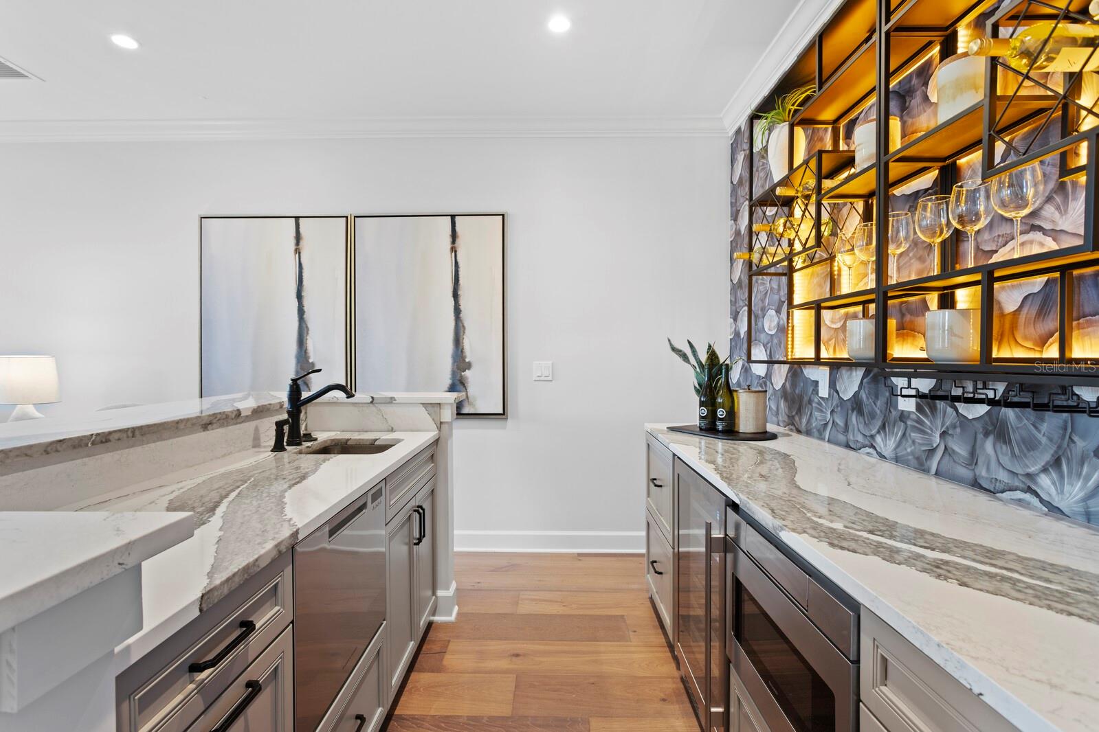 4536 W SWANN AVE, TAMPA, FL, 33609