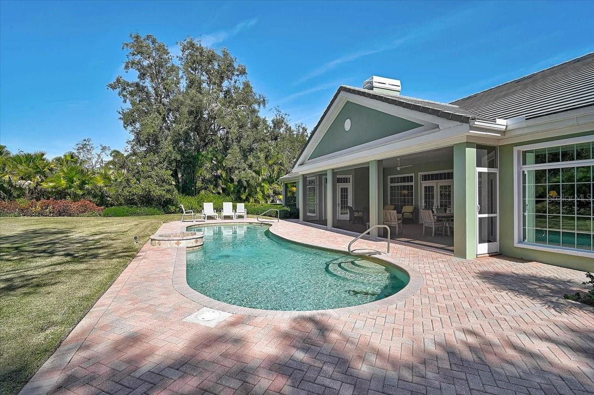 A4678423 Property Photo