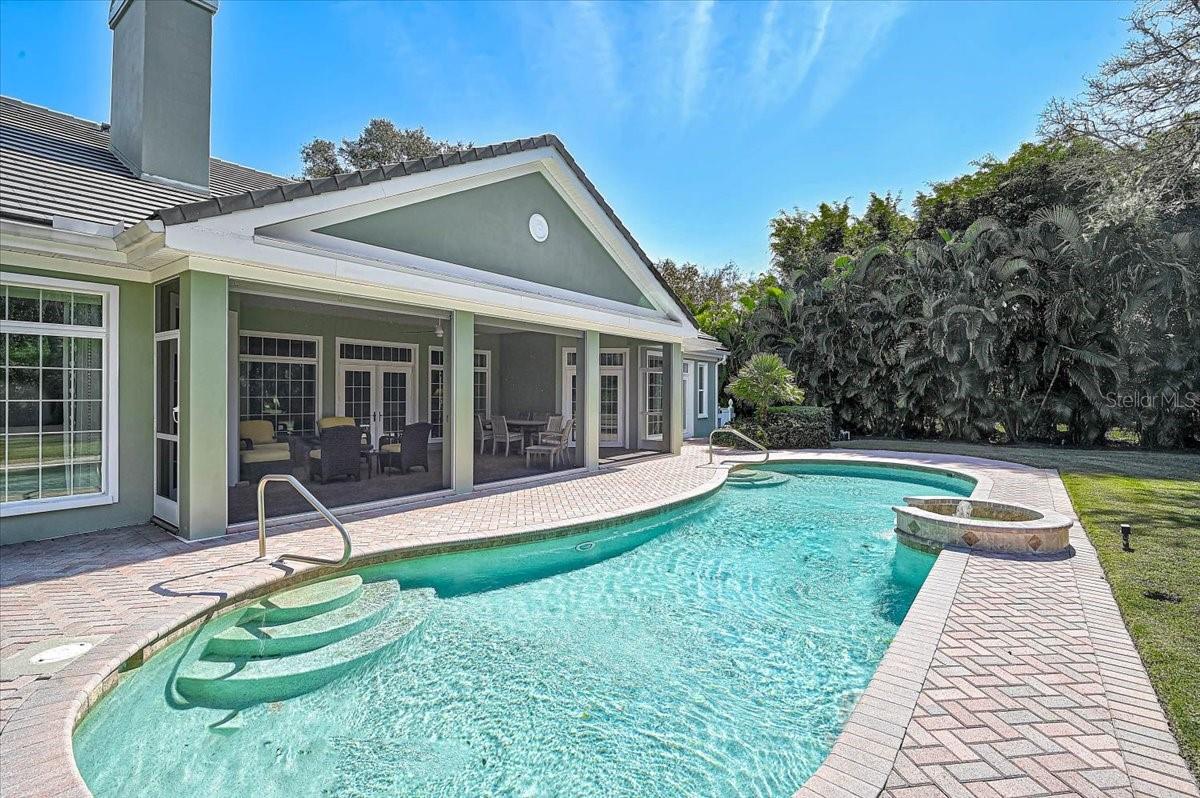 A4678423 Property Photo