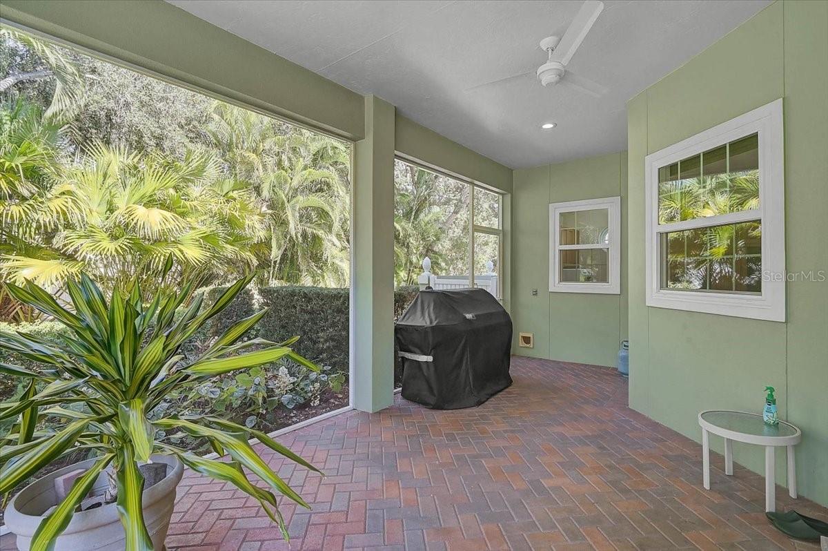 A4678423 Property Photo