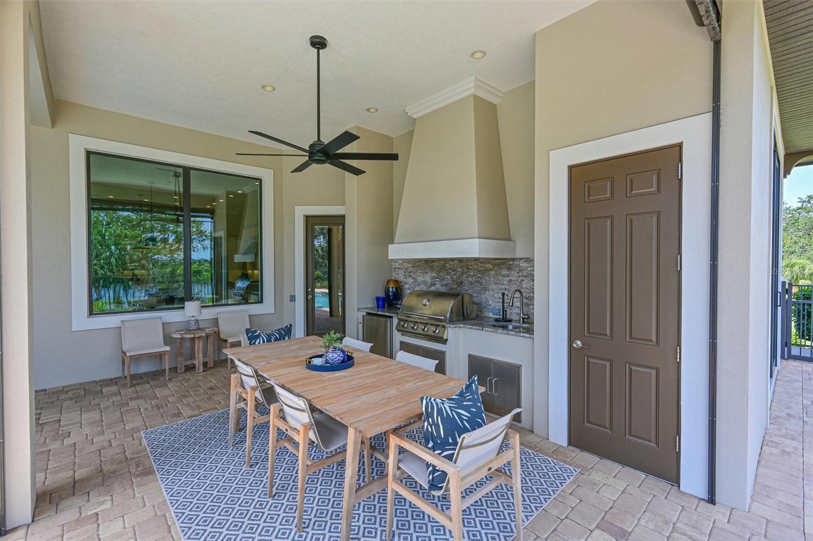 A4678448 Property Photo