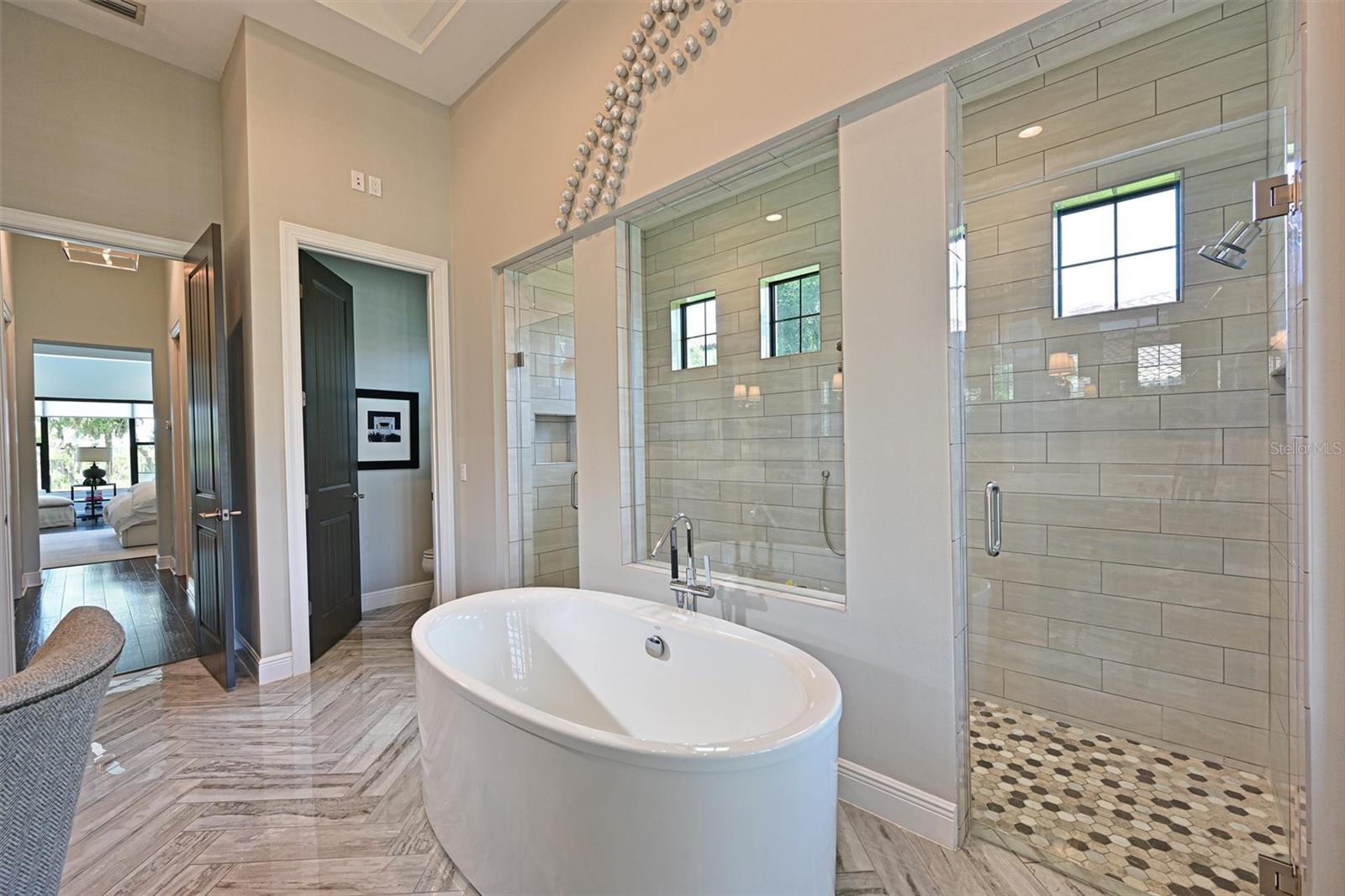 A4678448 Property Photo