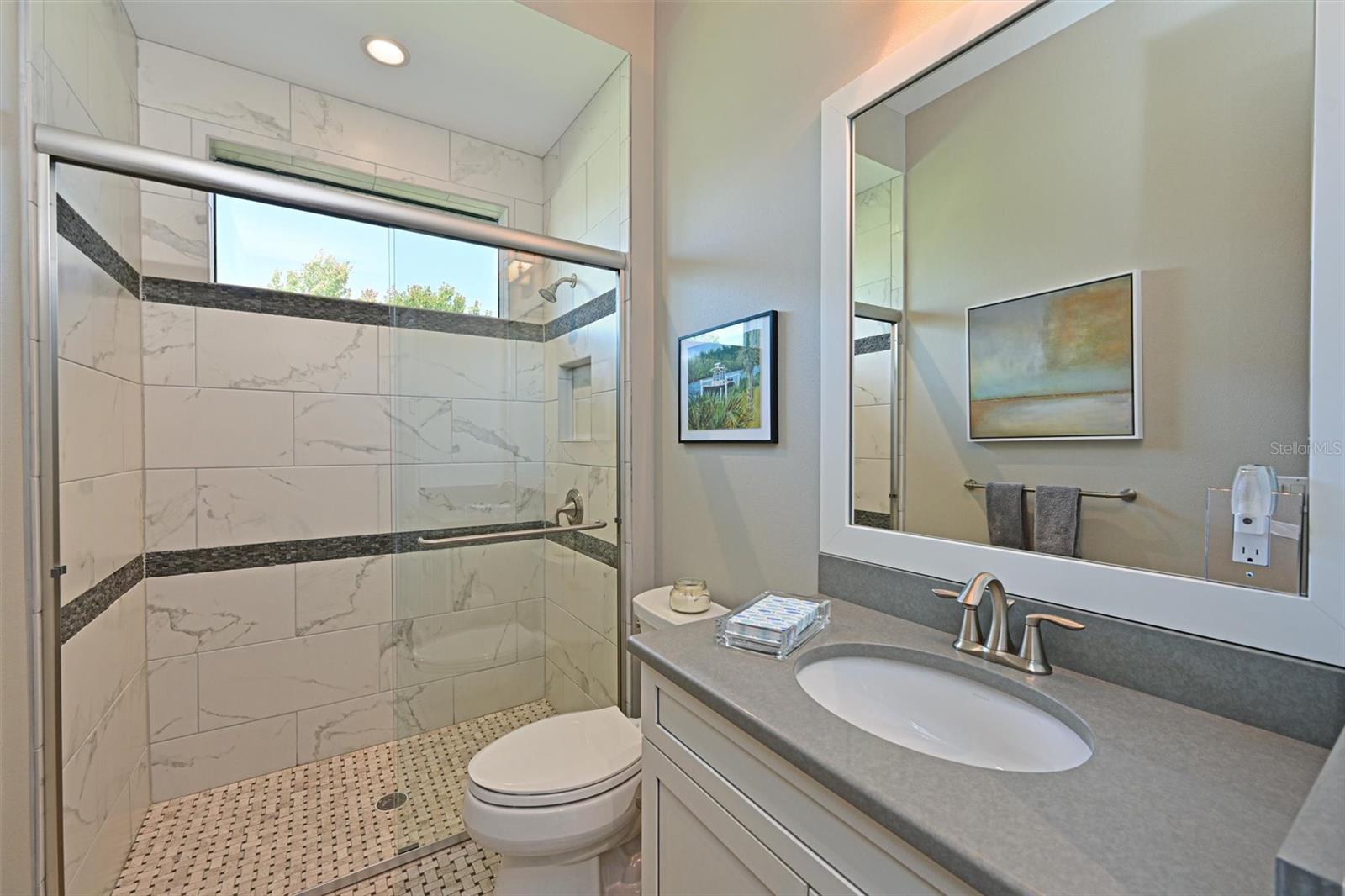 A4678448 Property Photo