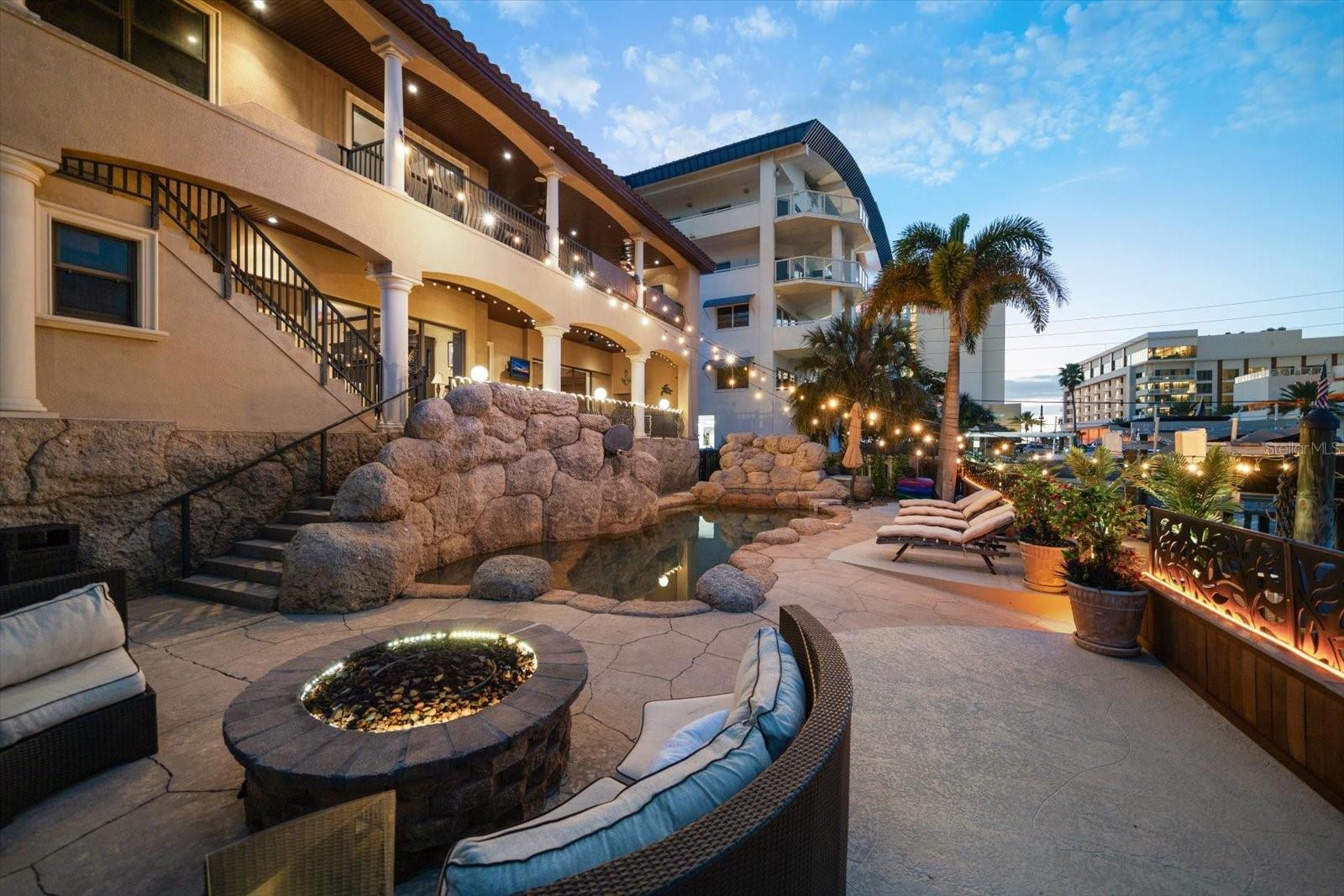 TB8464911 Property Photo