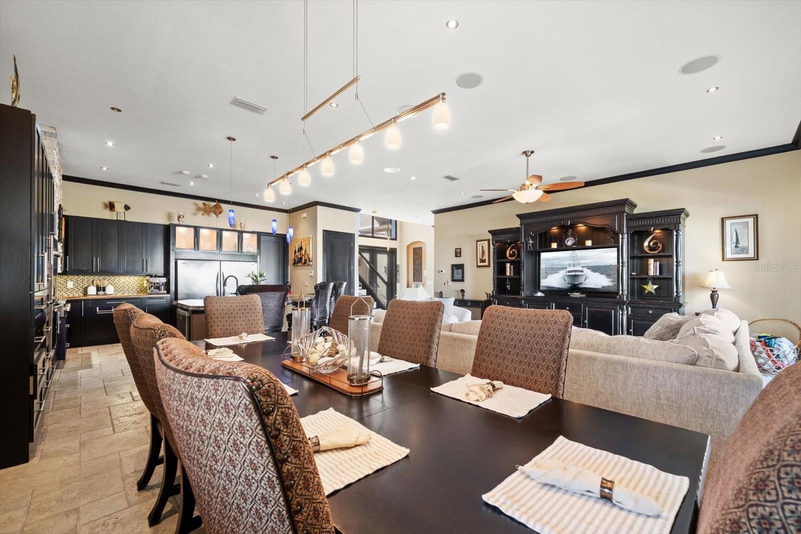 TB8464911 Property Photo