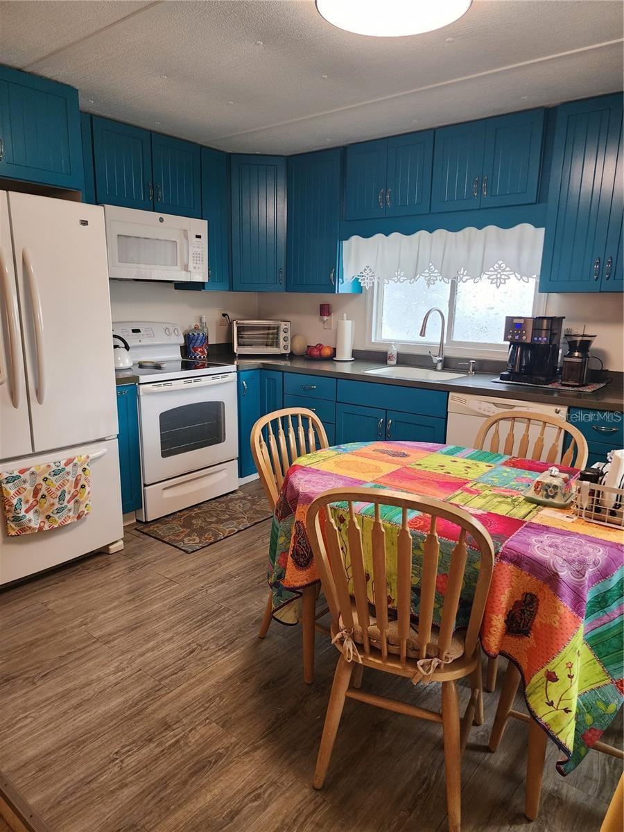 A4678453 Property Photo