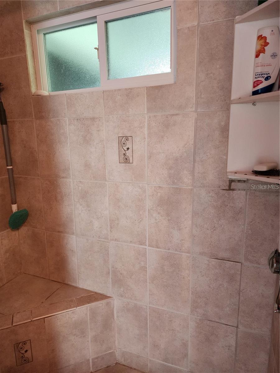 A4678453 Property Photo