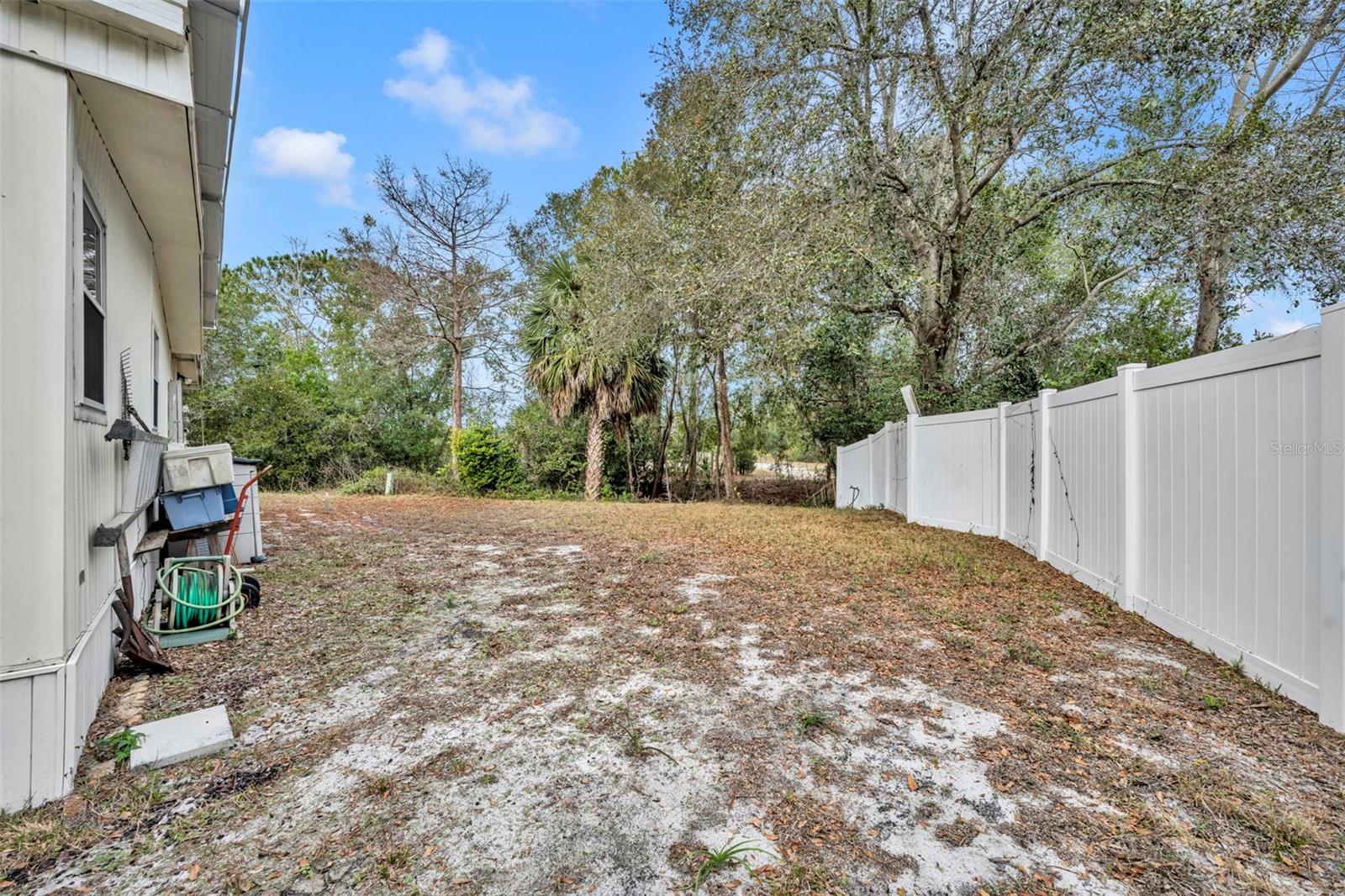 G5106773 Property Photo