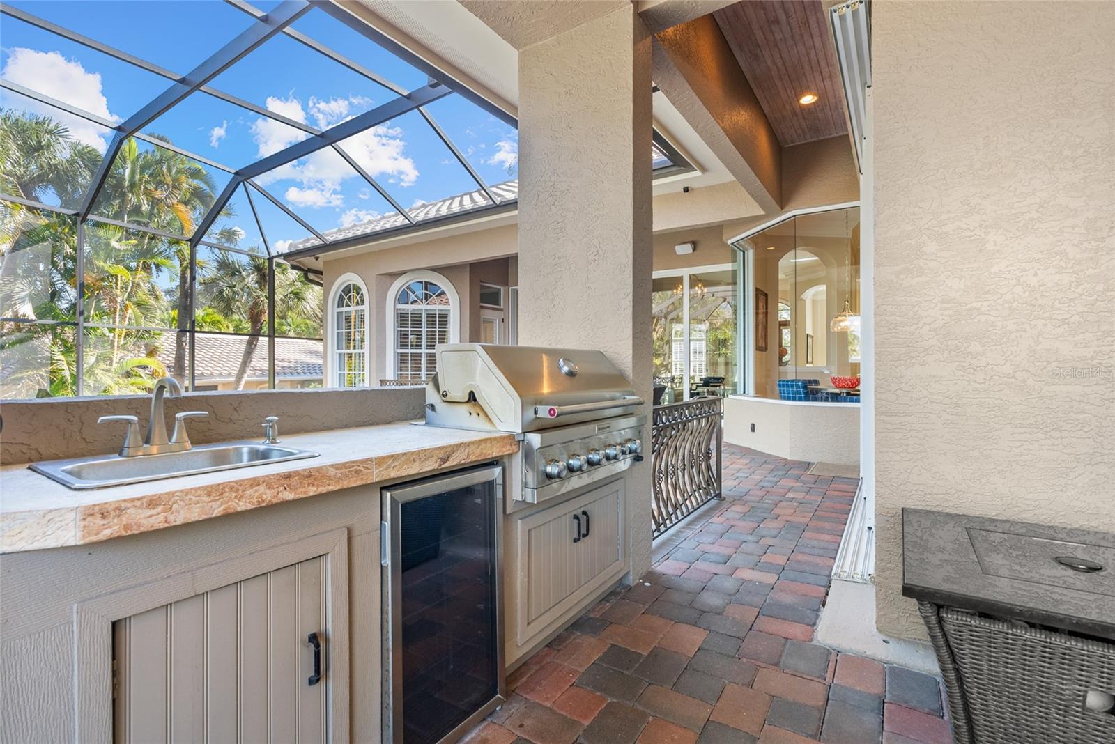 A4678455 Property Photo