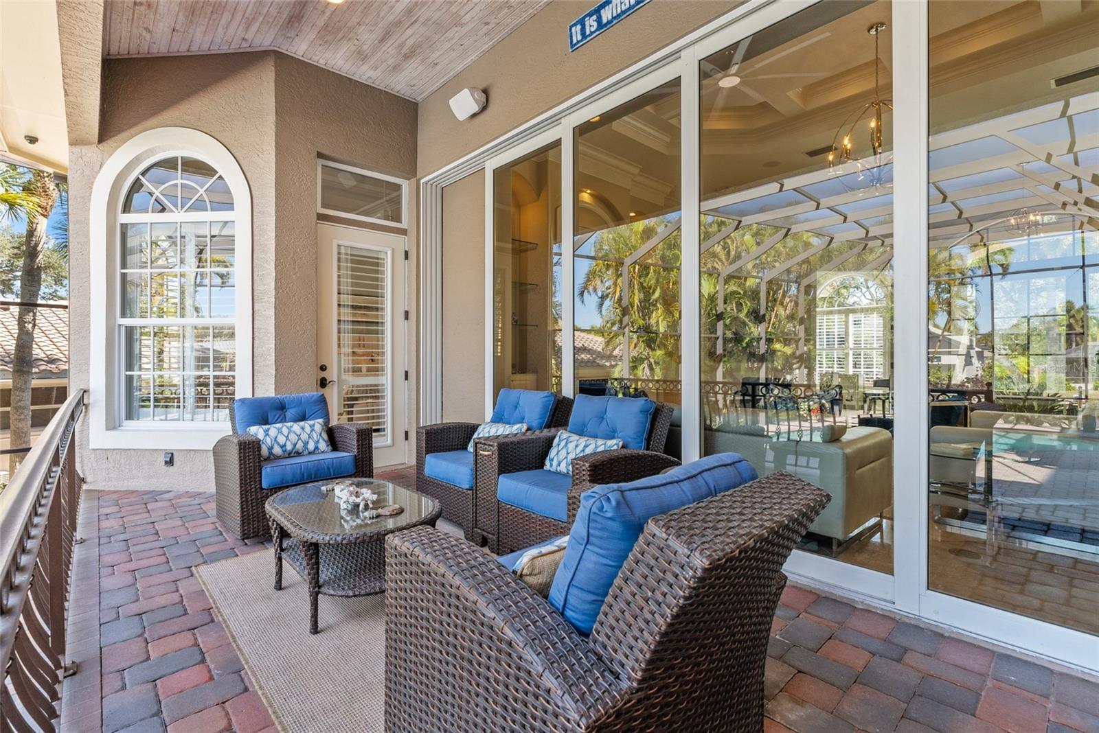 A4678455 Property Photo