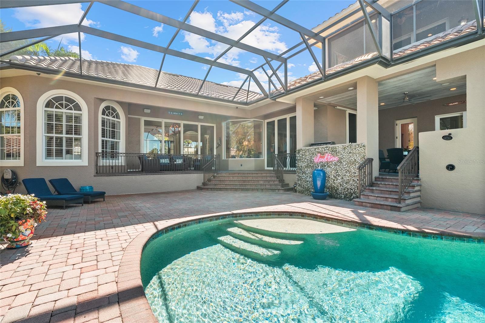 A4678455 Property Photo