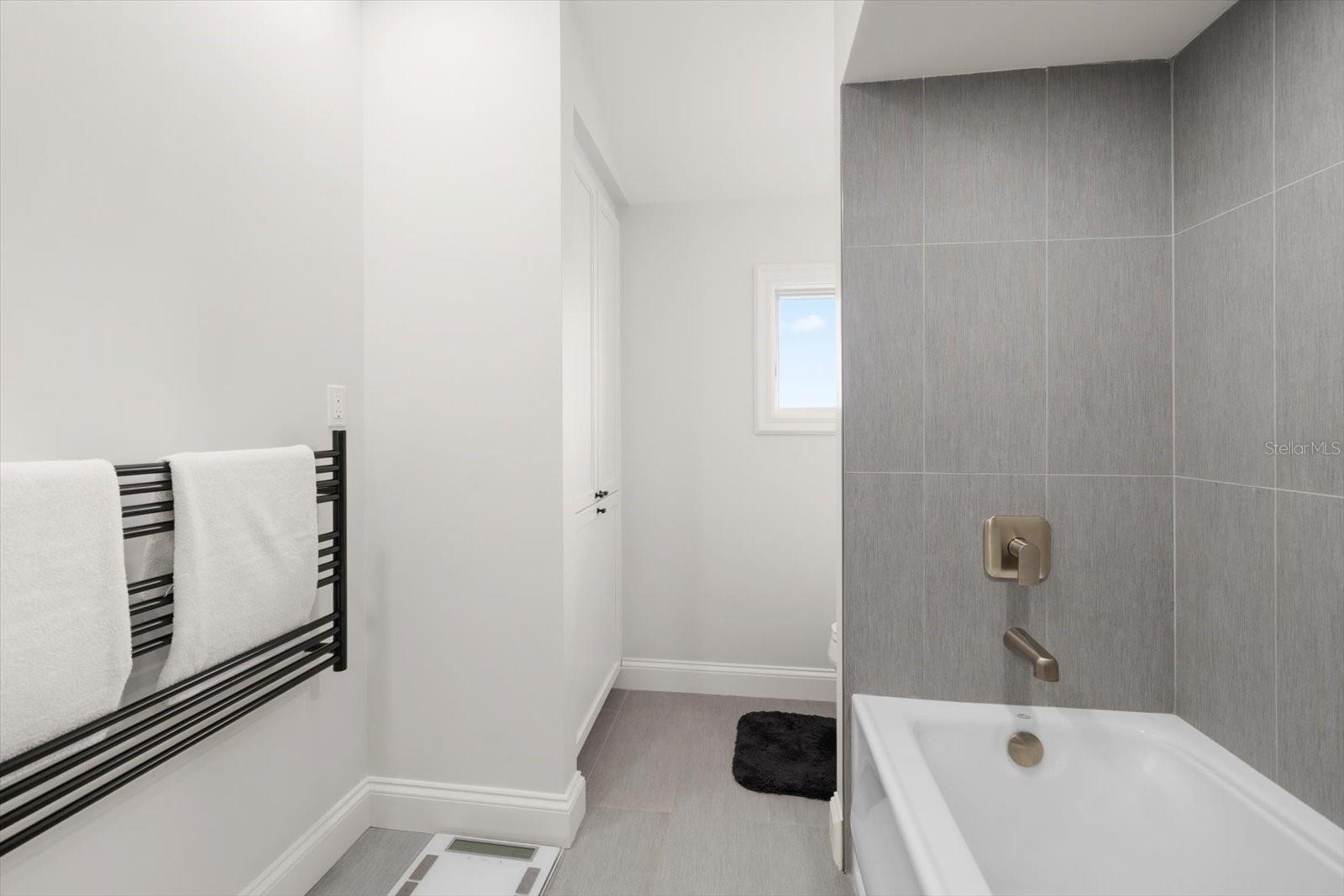 430 ST ANDREWS DR, BELLEAIR, FL, 33756