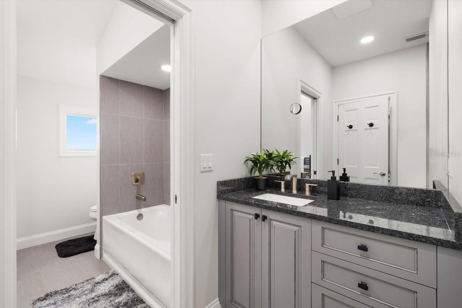 430 ST ANDREWS DR, BELLEAIR, FL, 33756