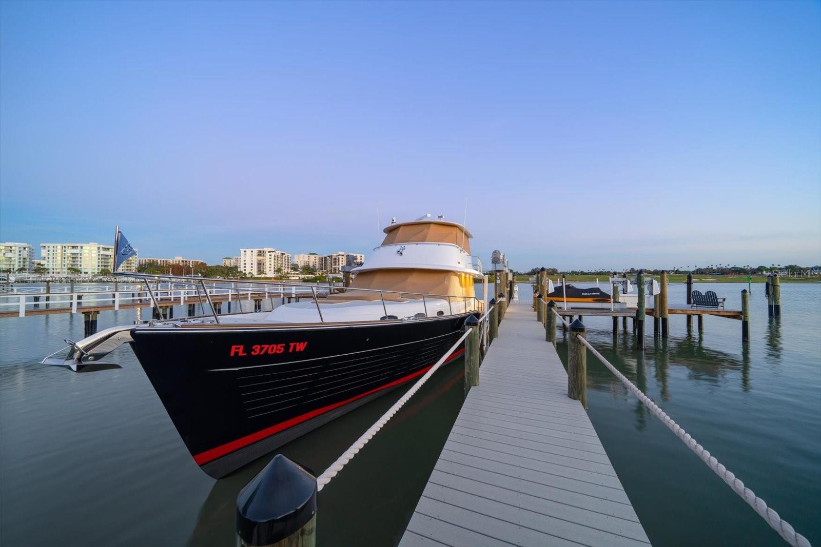 430 ST ANDREWS DR, BELLEAIR, FL, 33756