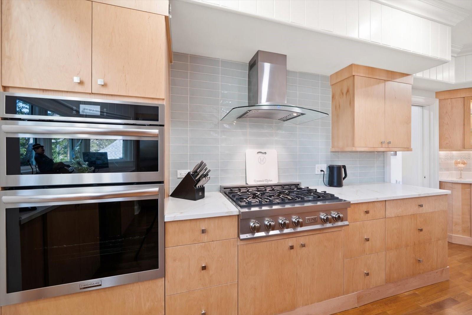 430 ST ANDREWS DR, BELLEAIR, FL, 33756