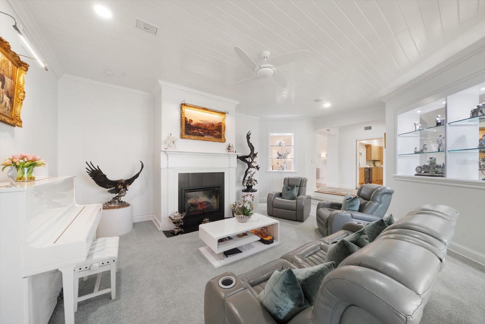 430 ST ANDREWS DR, BELLEAIR, FL, 33756