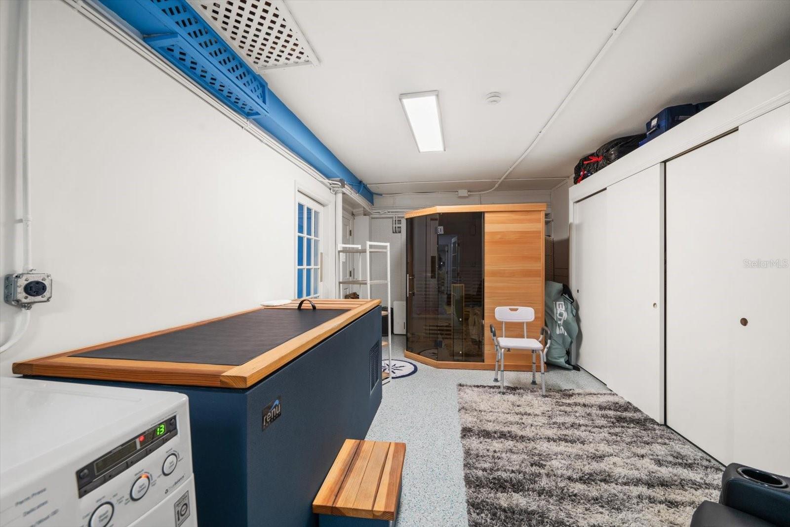 430 ST ANDREWS DR, BELLEAIR, FL, 33756