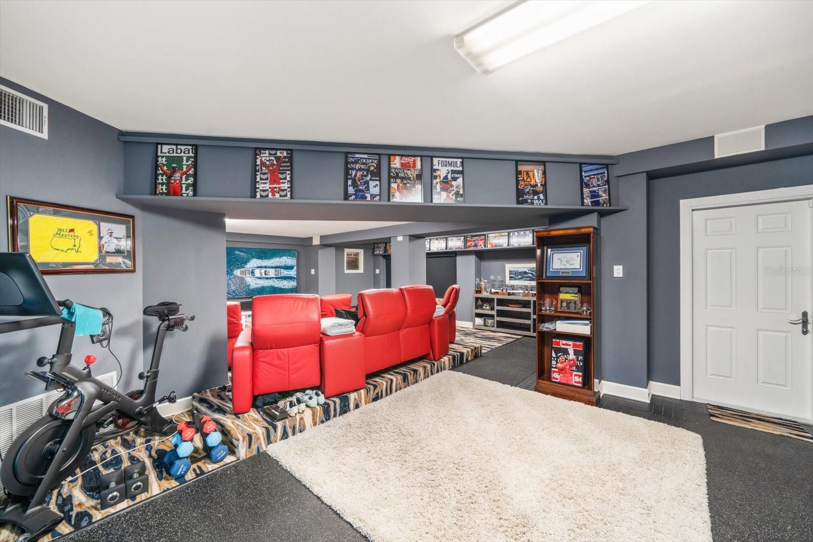 430 ST ANDREWS DR, BELLEAIR, FL, 33756