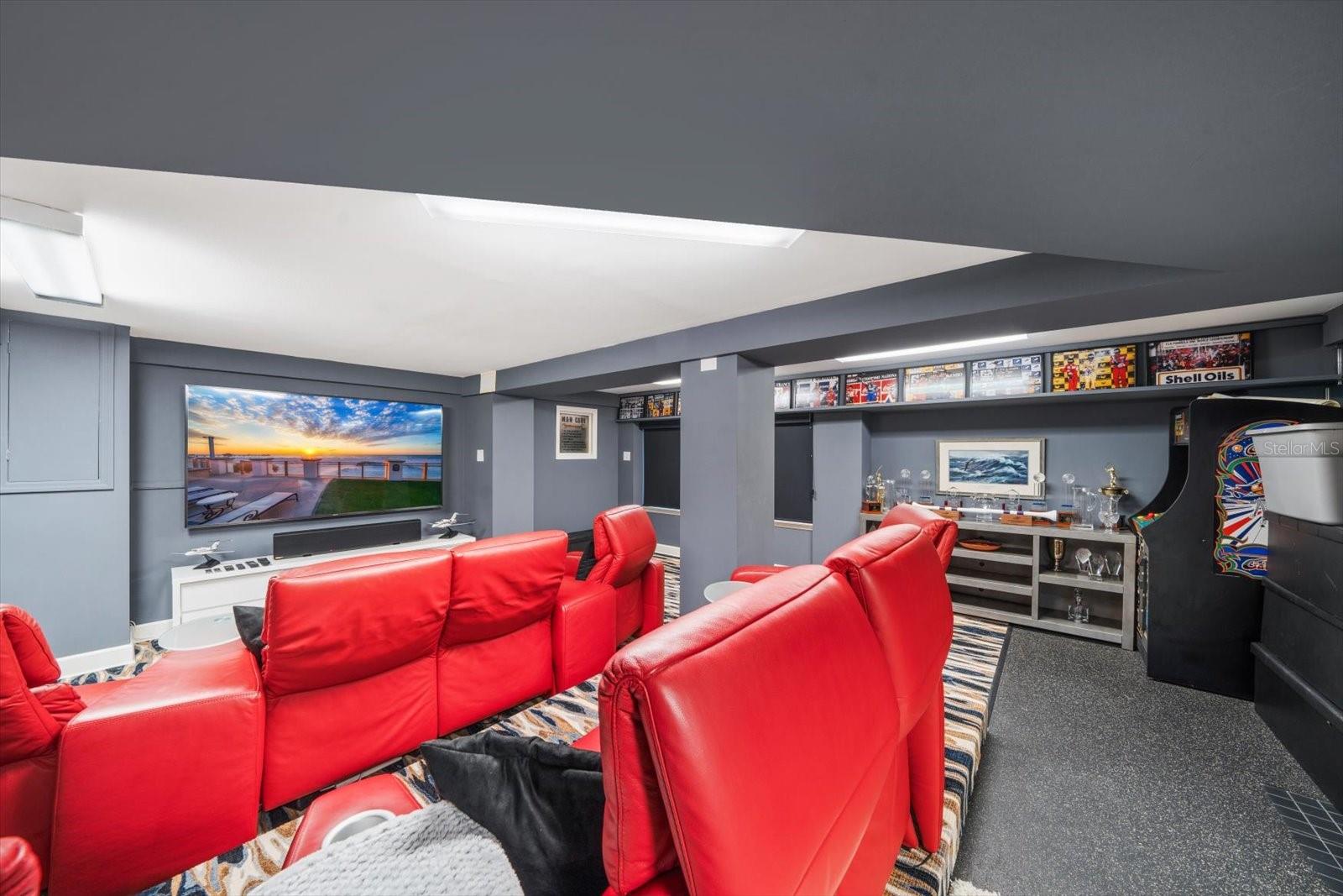 430 ST ANDREWS DR, BELLEAIR, FL, 33756