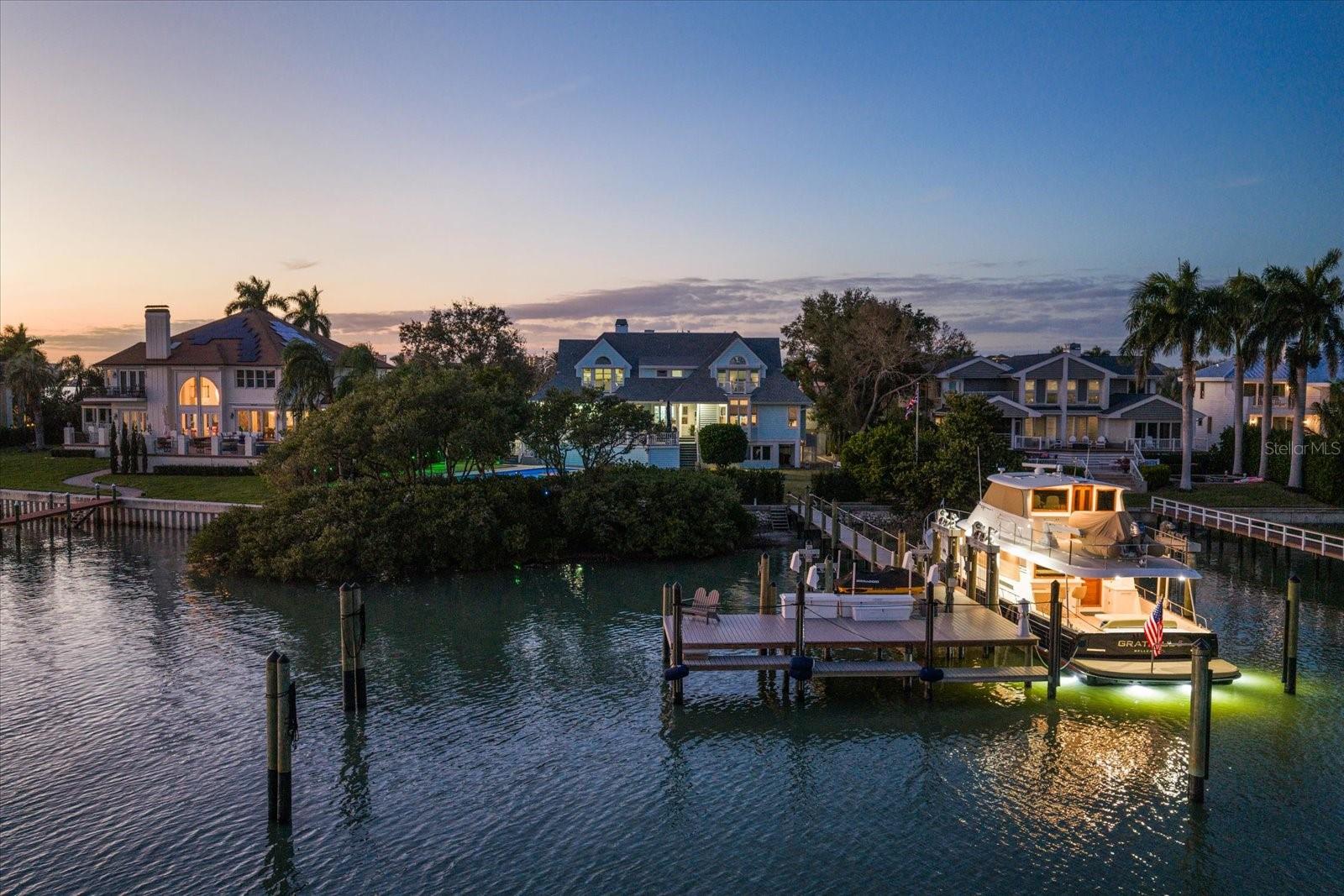 430 ST ANDREWS DR, BELLEAIR, FL, 33756