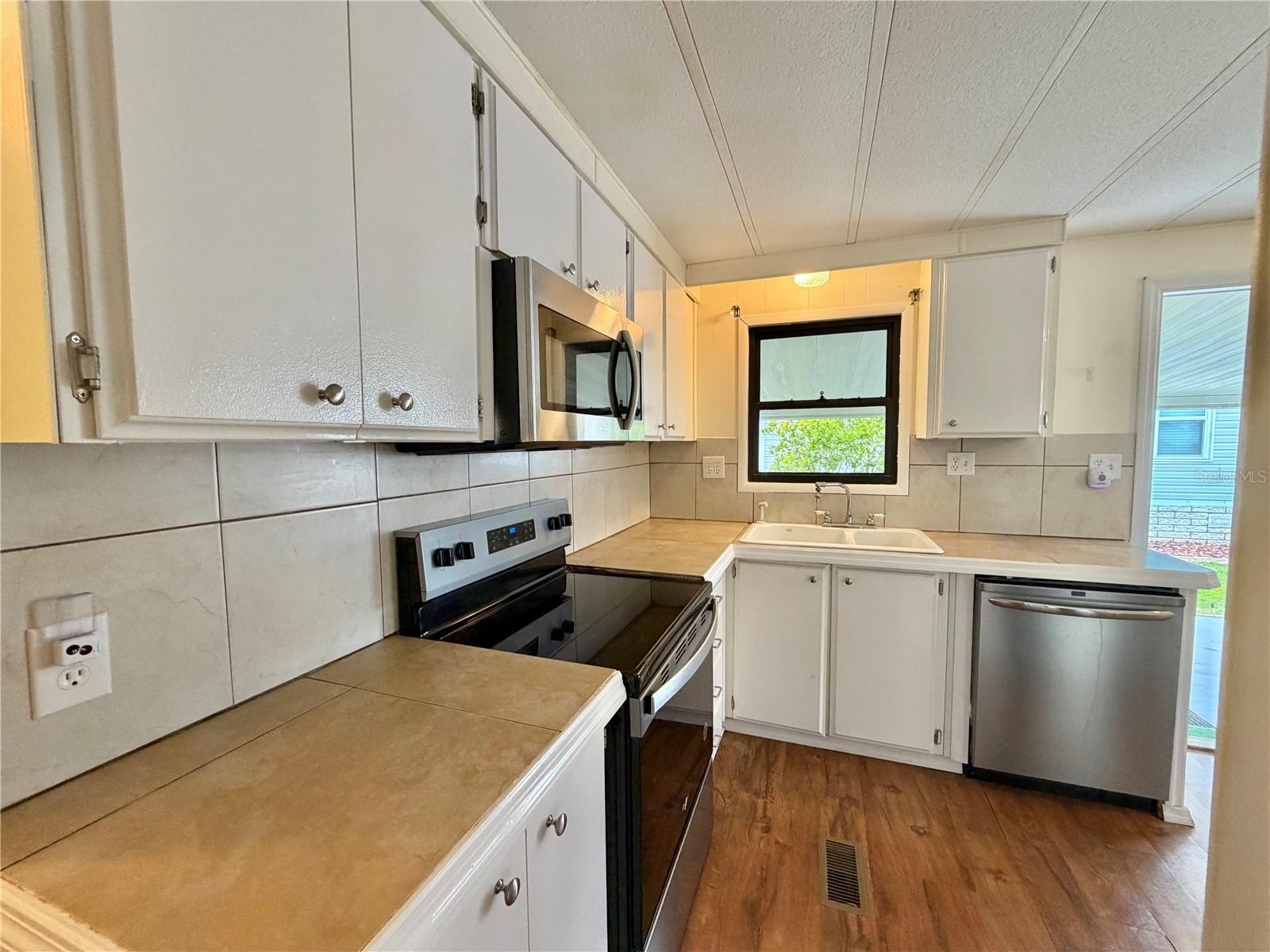 G5106779 Property Photo