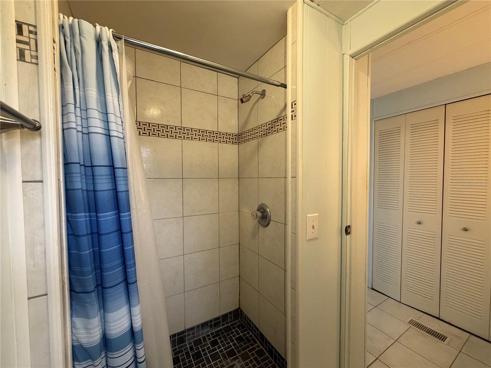 G5106779 Property Photo