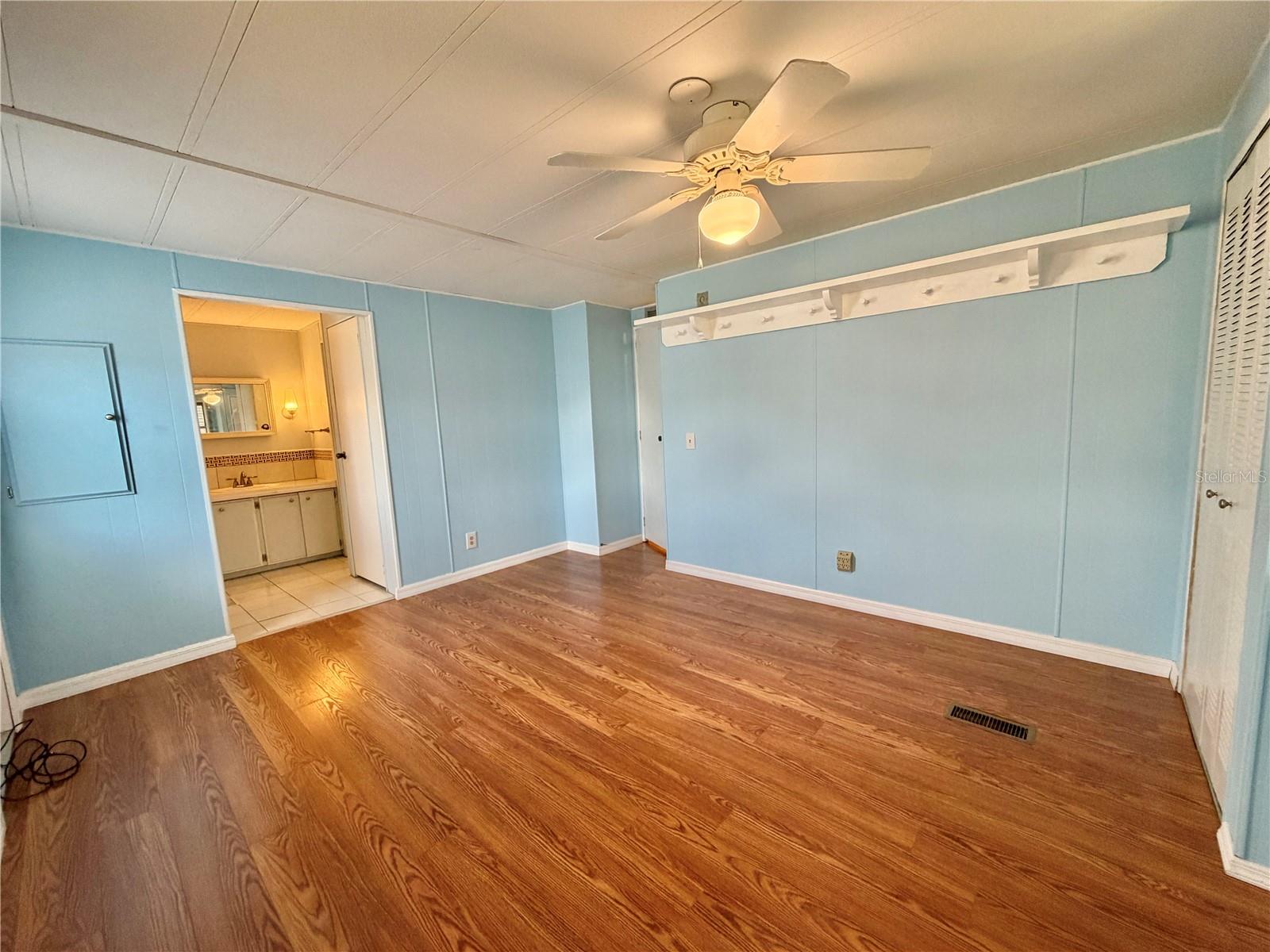 G5106779 Property Photo