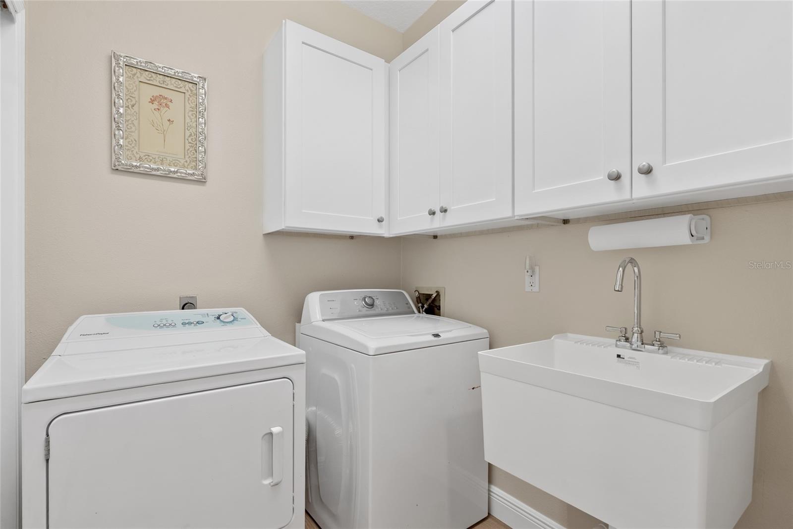 A4678476 Property Photo