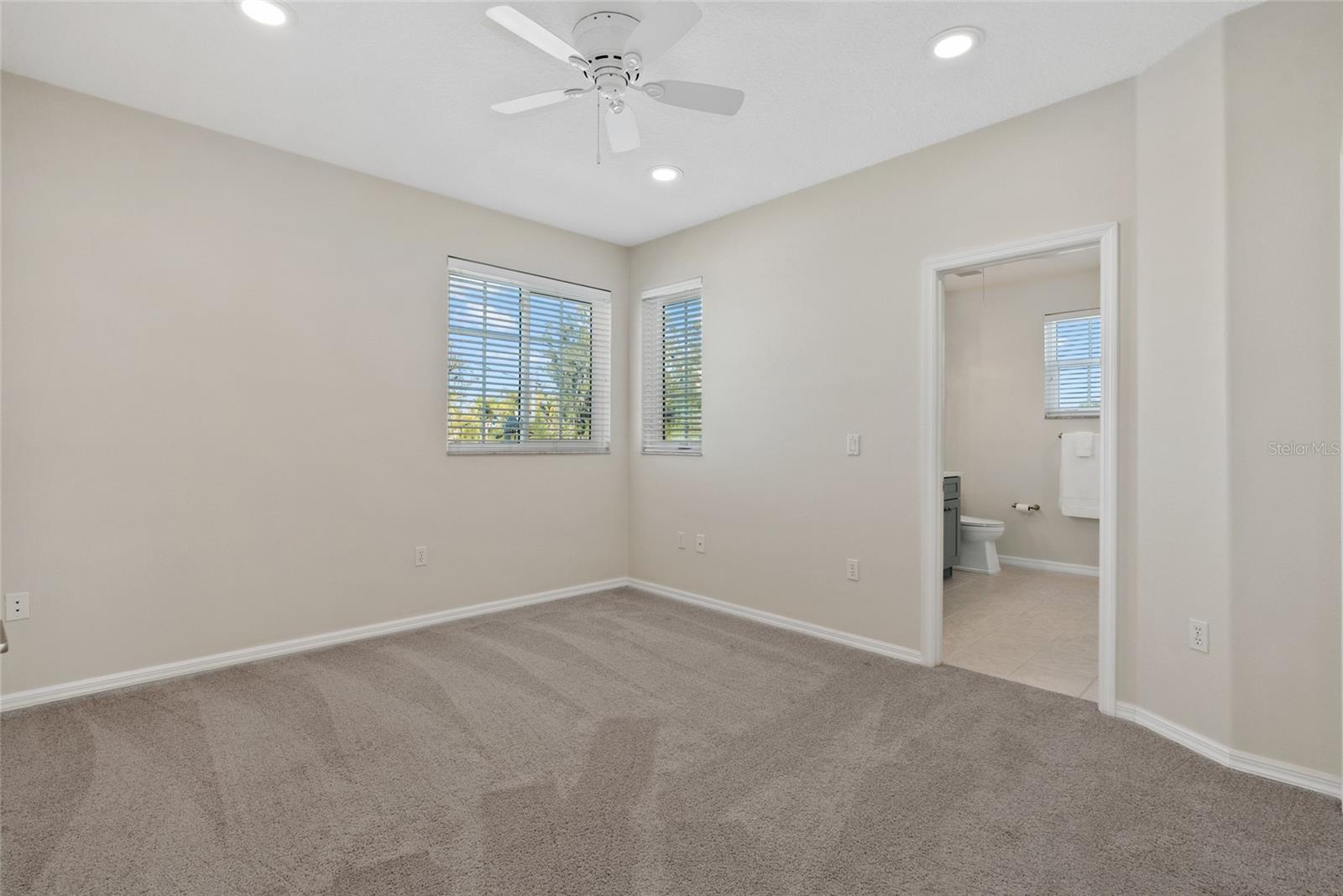 A4678476 Property Photo