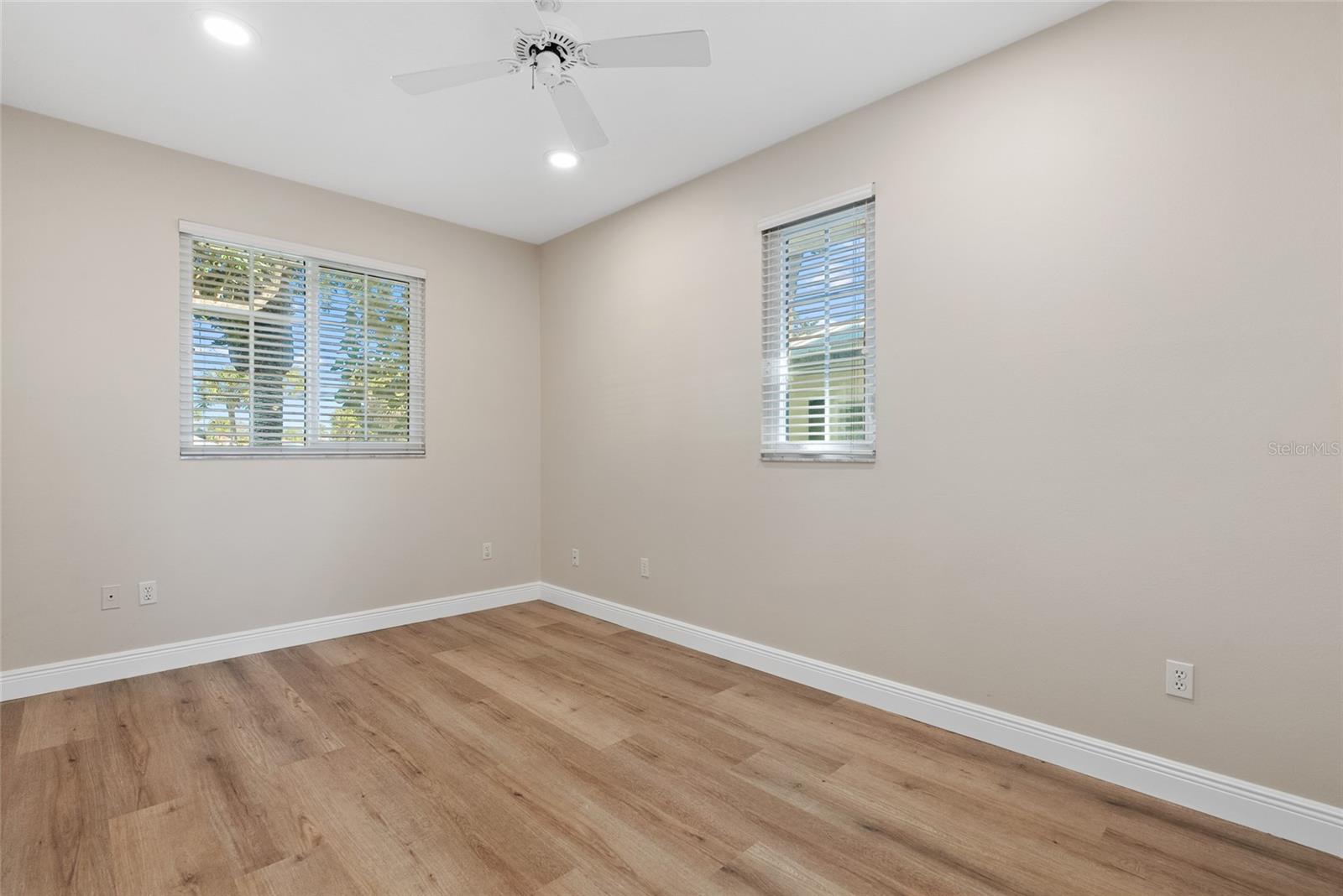 A4678476 Property Photo