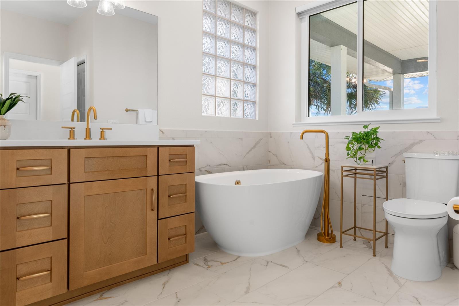 A4678476 Property Photo