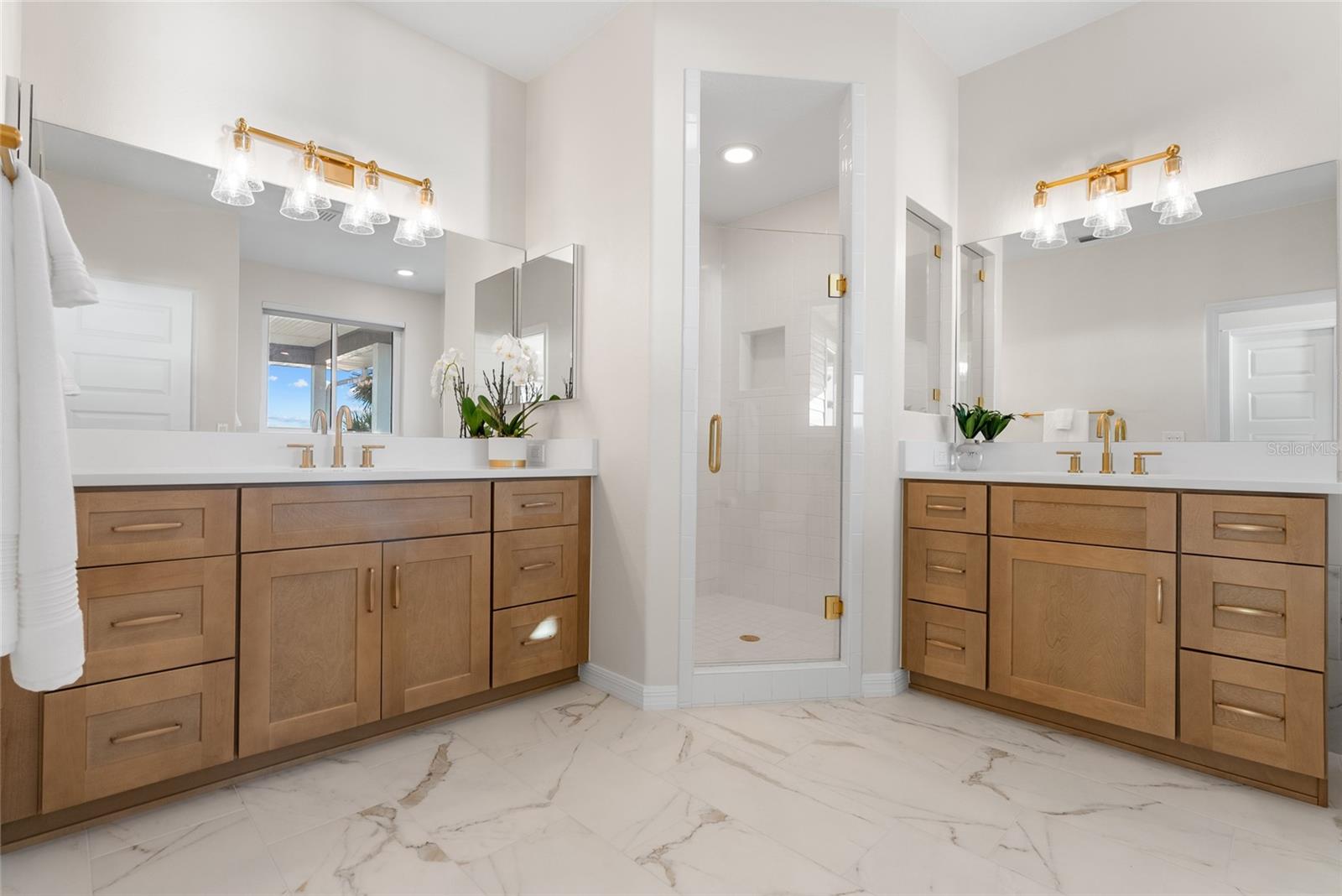 A4678476 Property Photo