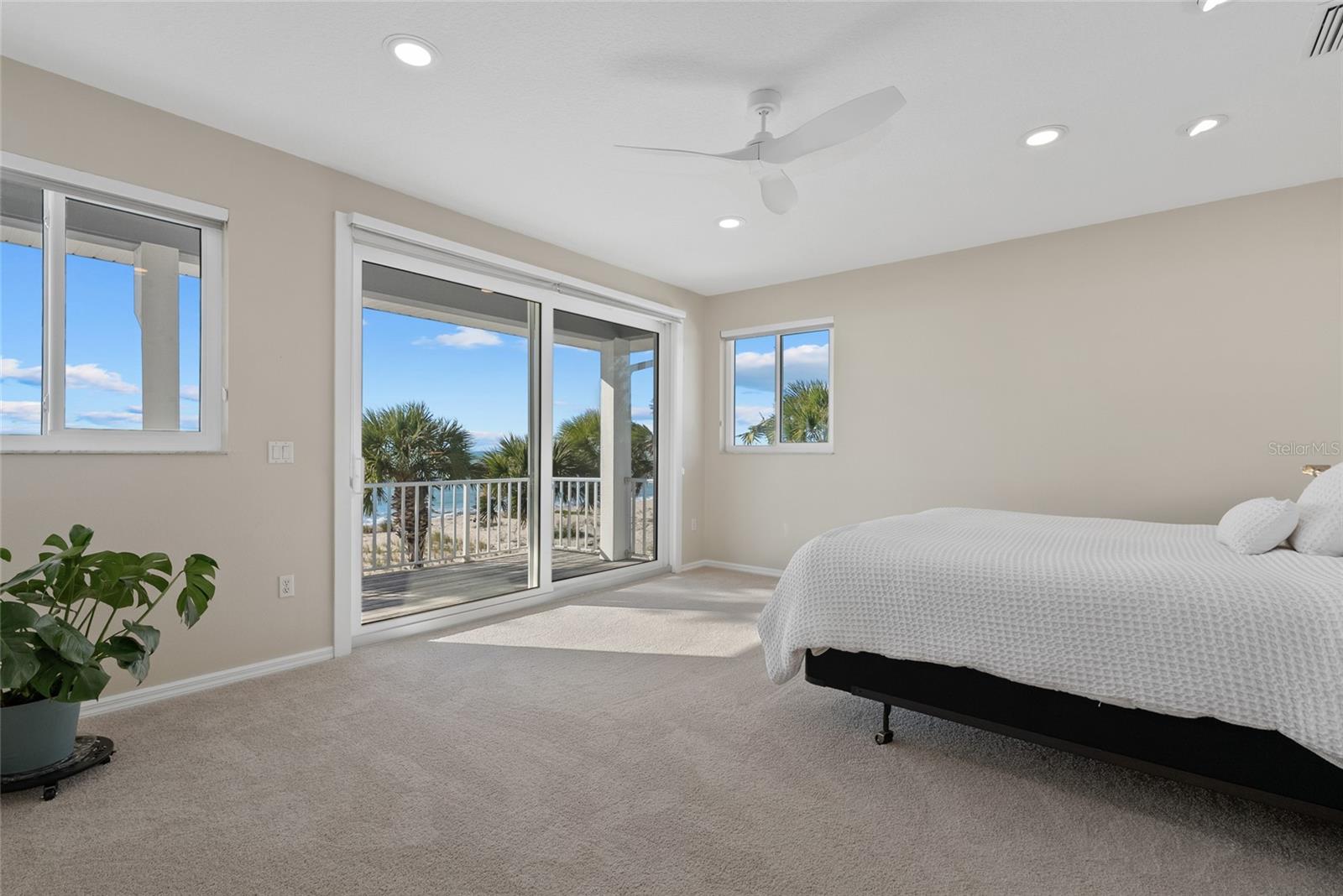 A4678476 Property Photo